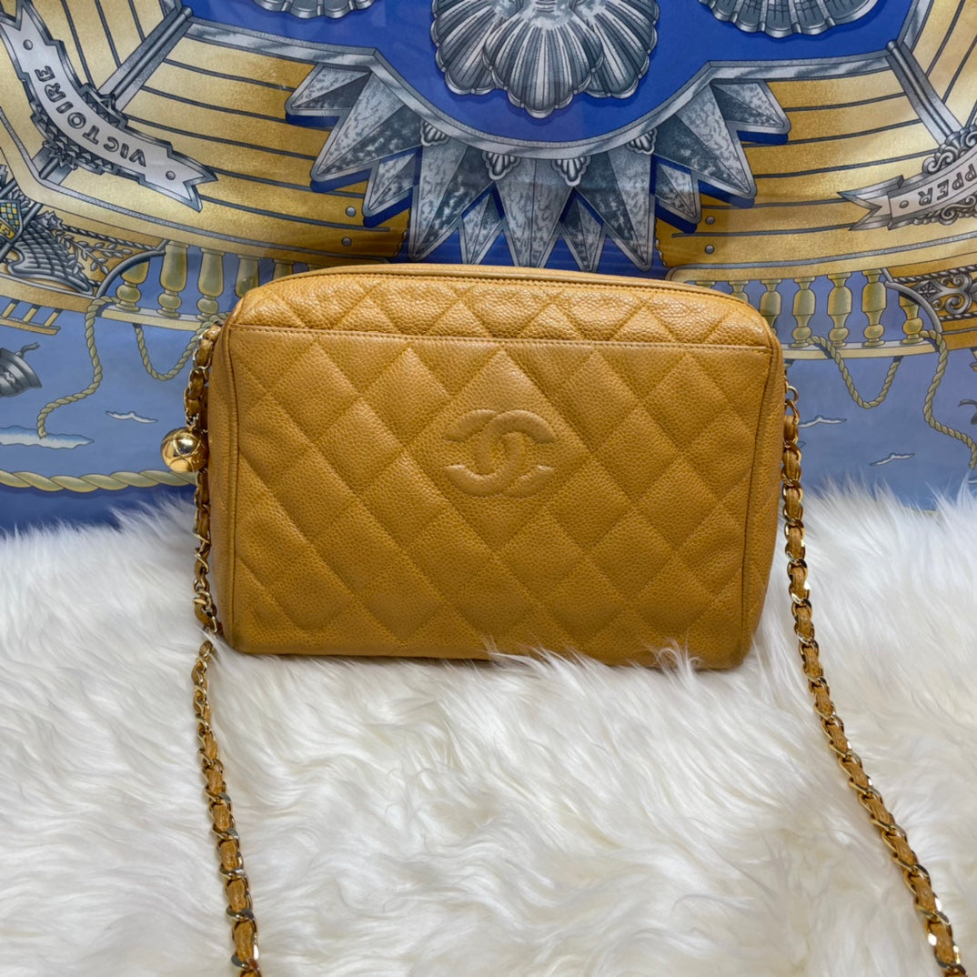 Chanel - Vintage Camera Bag - Pebbled leather - Beige - (medium)
