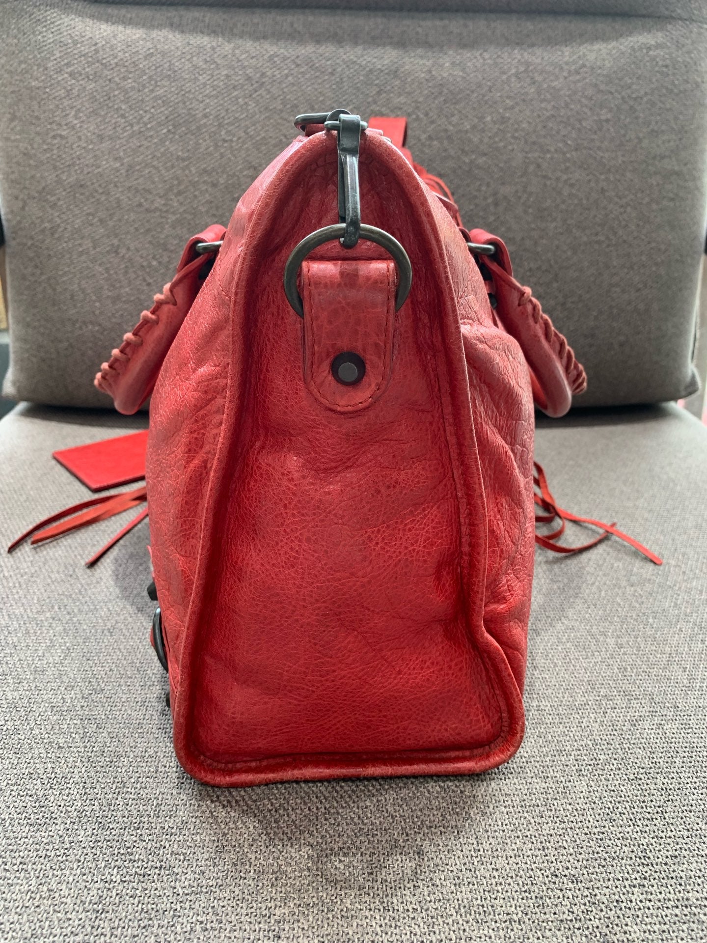 Balenciaga - City (Motorcycle Bag) - Distressed lambskin leather - Red - (Medium)