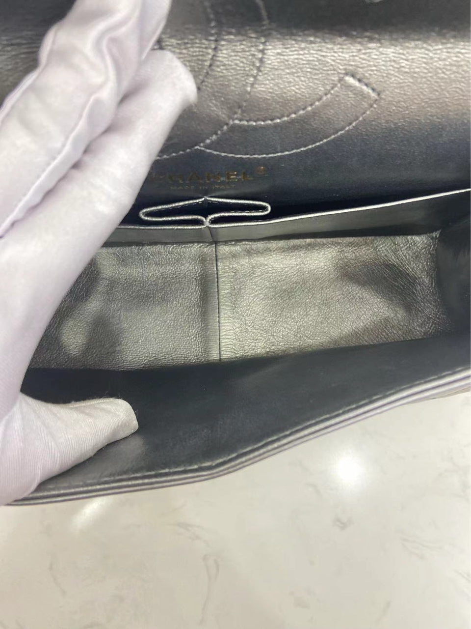 Chanel - 2.55 Medium Flap Bag - Iridescent calfskin leather - Charcoal Grey - (Medium)