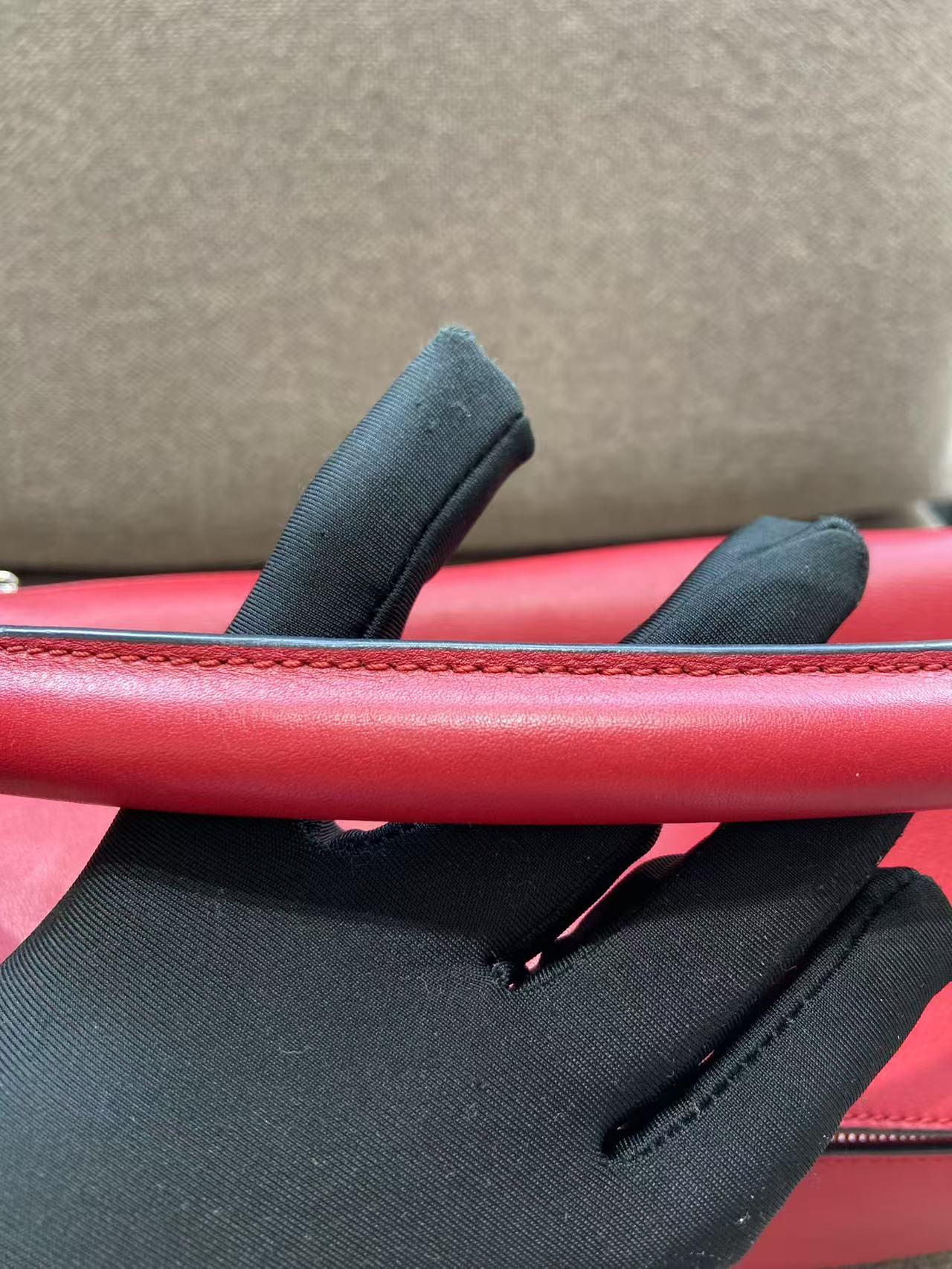 Loewe - Puzzle Bag - Classic calfskin leather - Red - (Medium)