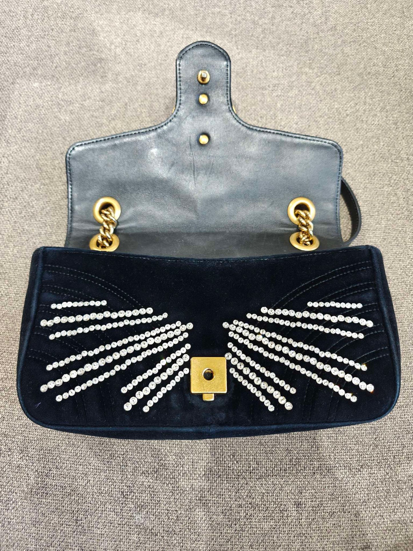 Gucci - GG Marmont 26 Rhinestone Velvet Shoulder/Crossbody Bag - Velvet - Black - (Medium)