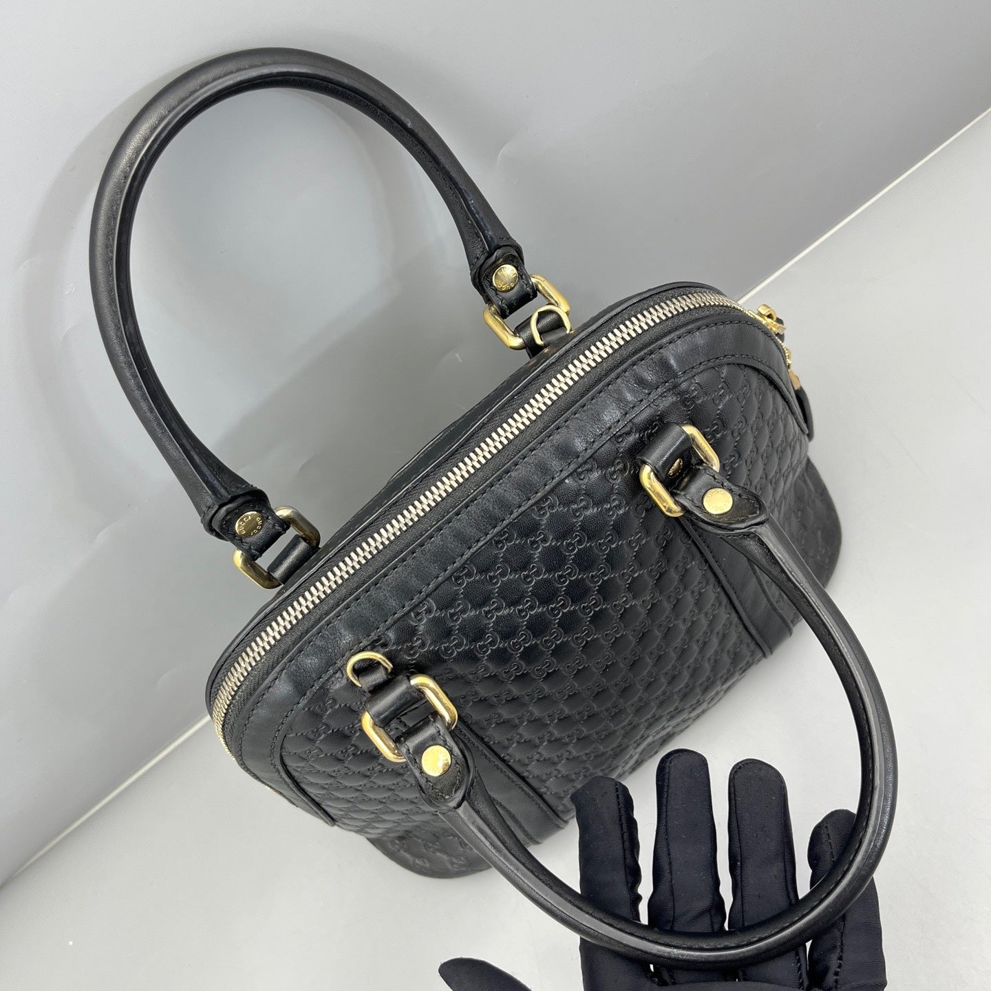 Gucci - Microguccissima Dome Bag - Leather - Black - (Small)