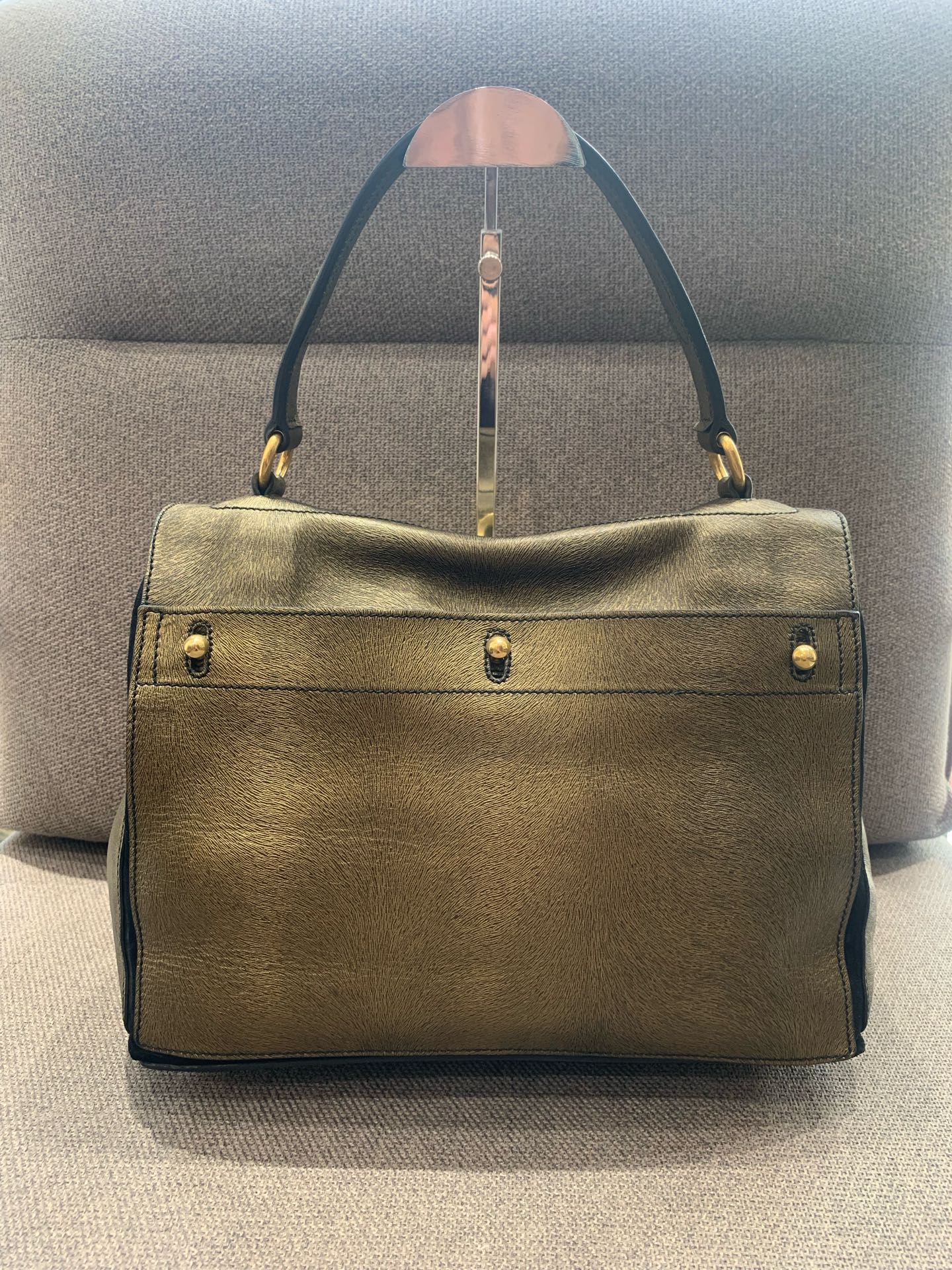 Yves Saint Laurent - Muse - Pony-style calfskin with leather trim - Gold with Black trim - (Medium)