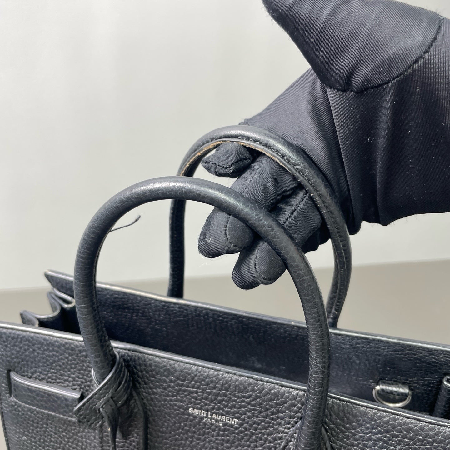 Saint Laurent - Sac de Jour - Pebbled leather - Black - (small)