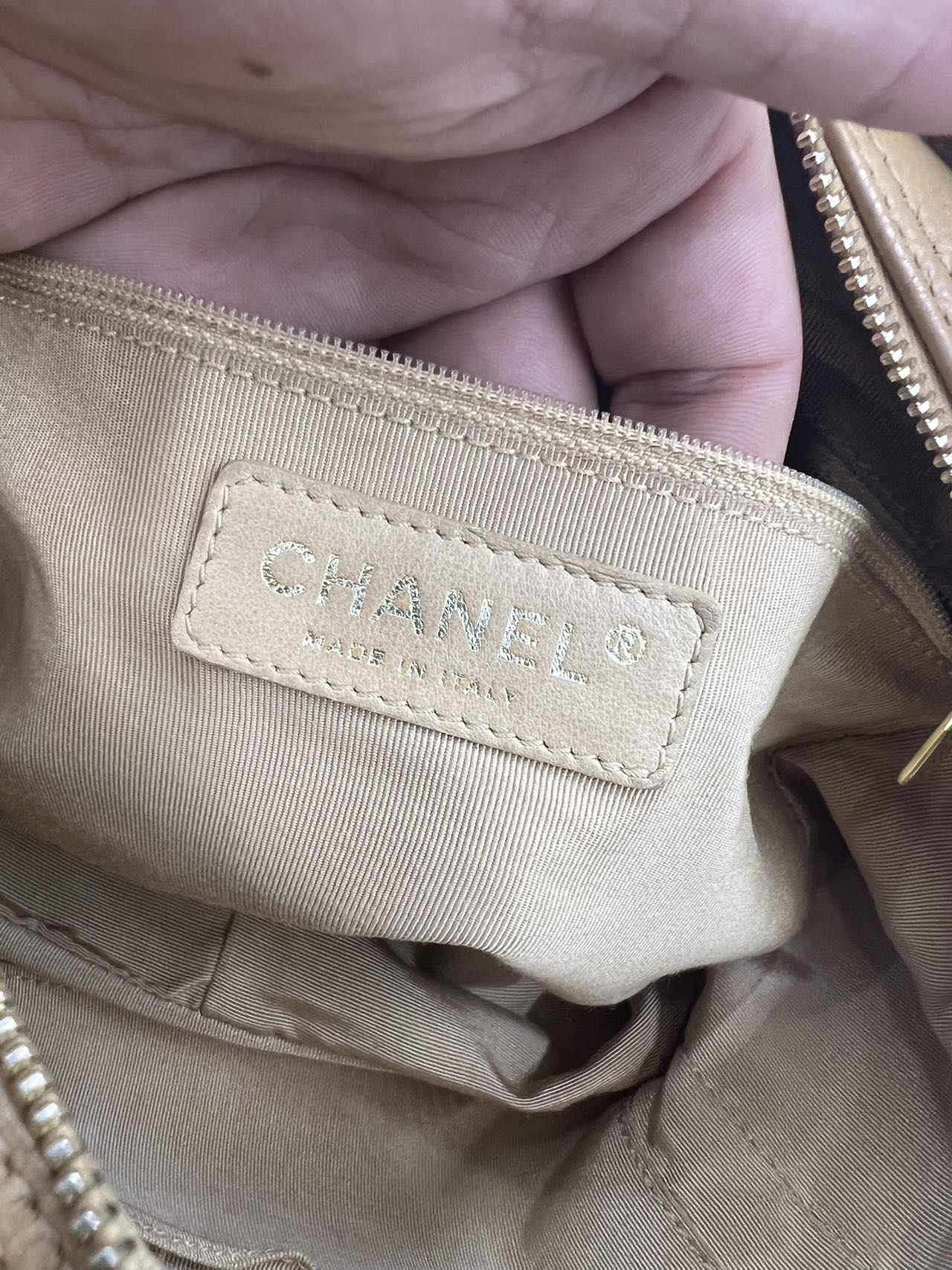 Chanel - Timeless Bowling Bag - Grained leather - Ginger Yellow - (medium)