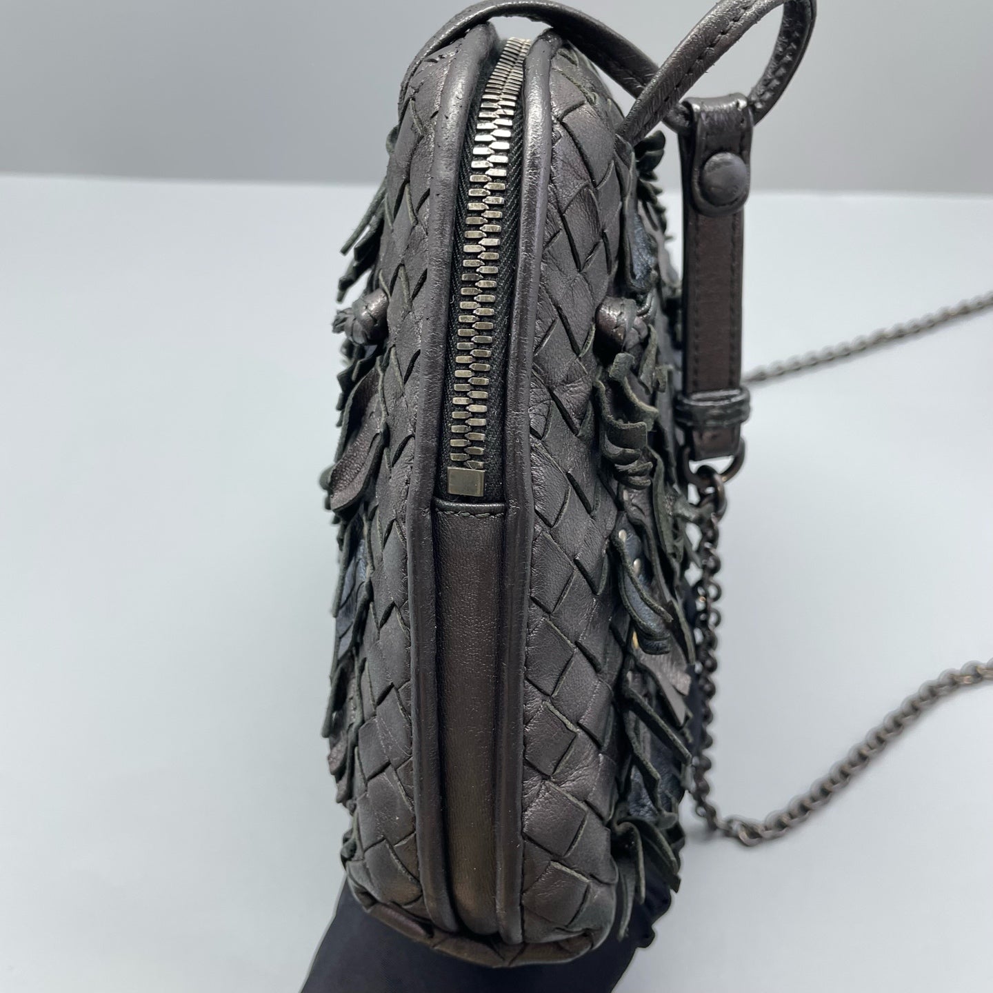 Bottega Veneta - Intrecciato Tassel Rivet Camera Bag - Leather - Grey - (Small)