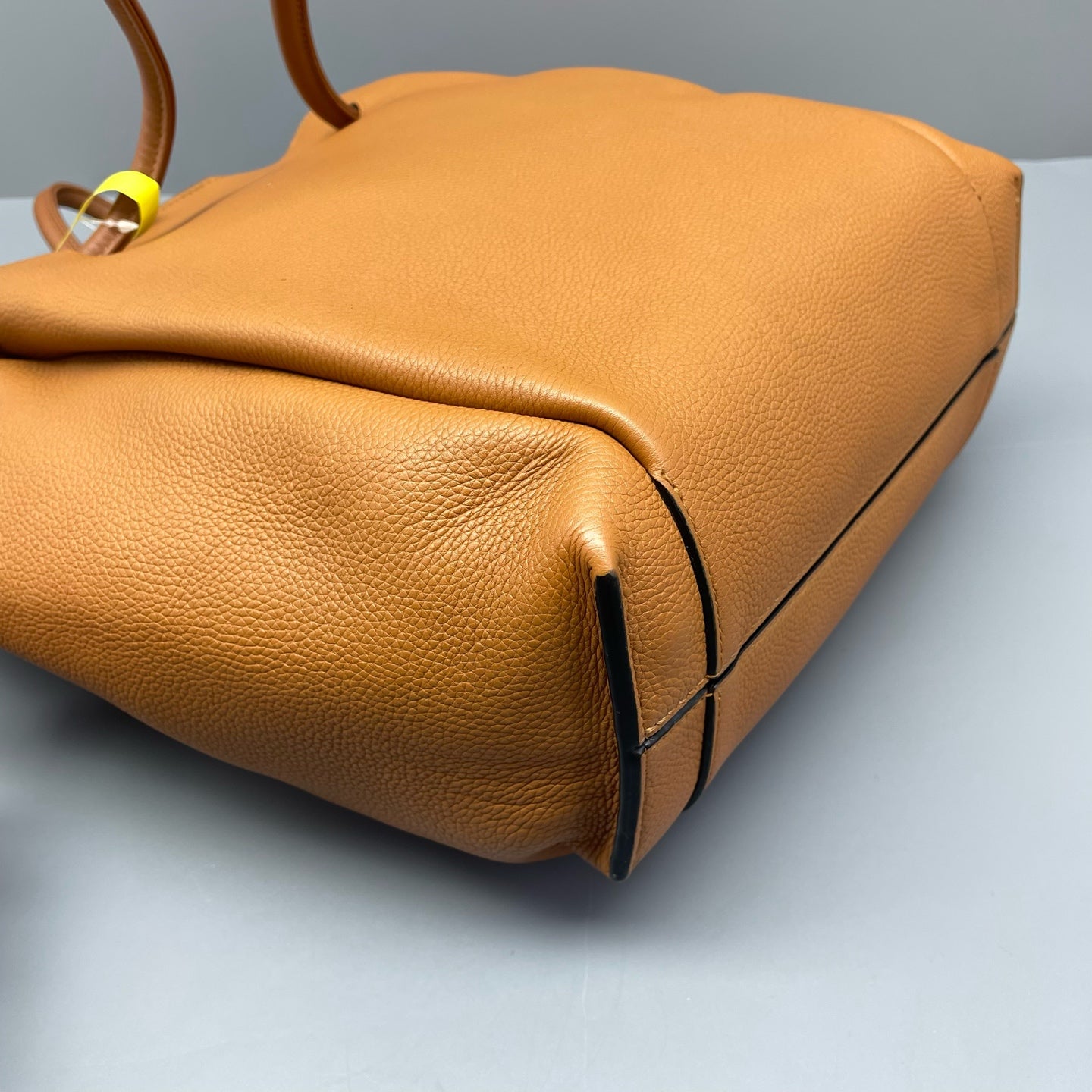 Loewe - Flamenco Drawstring Tote - Grained calfskin leather - Caramel - (medium)