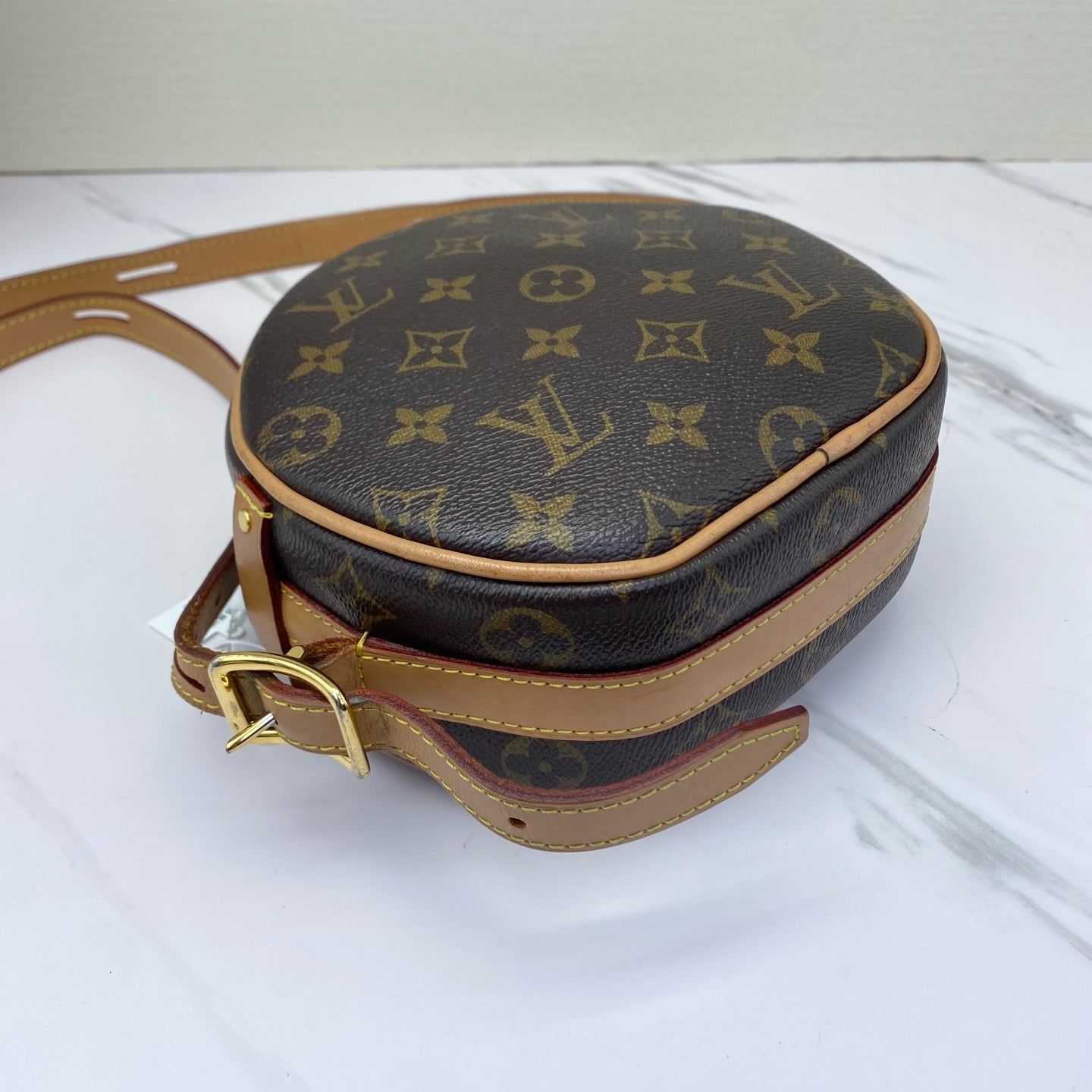 Louis Vuitton - Boite Chapeau Souple PM - Monogram coated canvas and Vachetta leather - Brown - (Small)