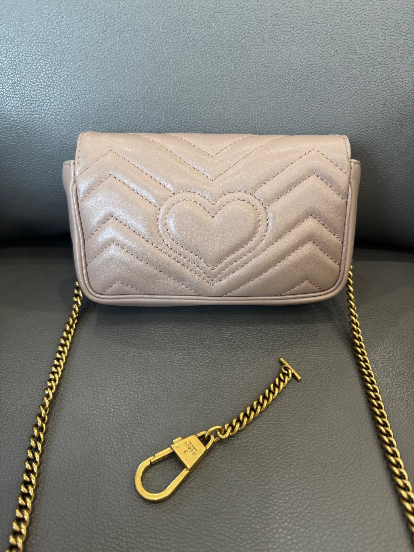Gucci - Marmont Super Mini - Leather - Beige with Gold-Tone Hardware - (mini)