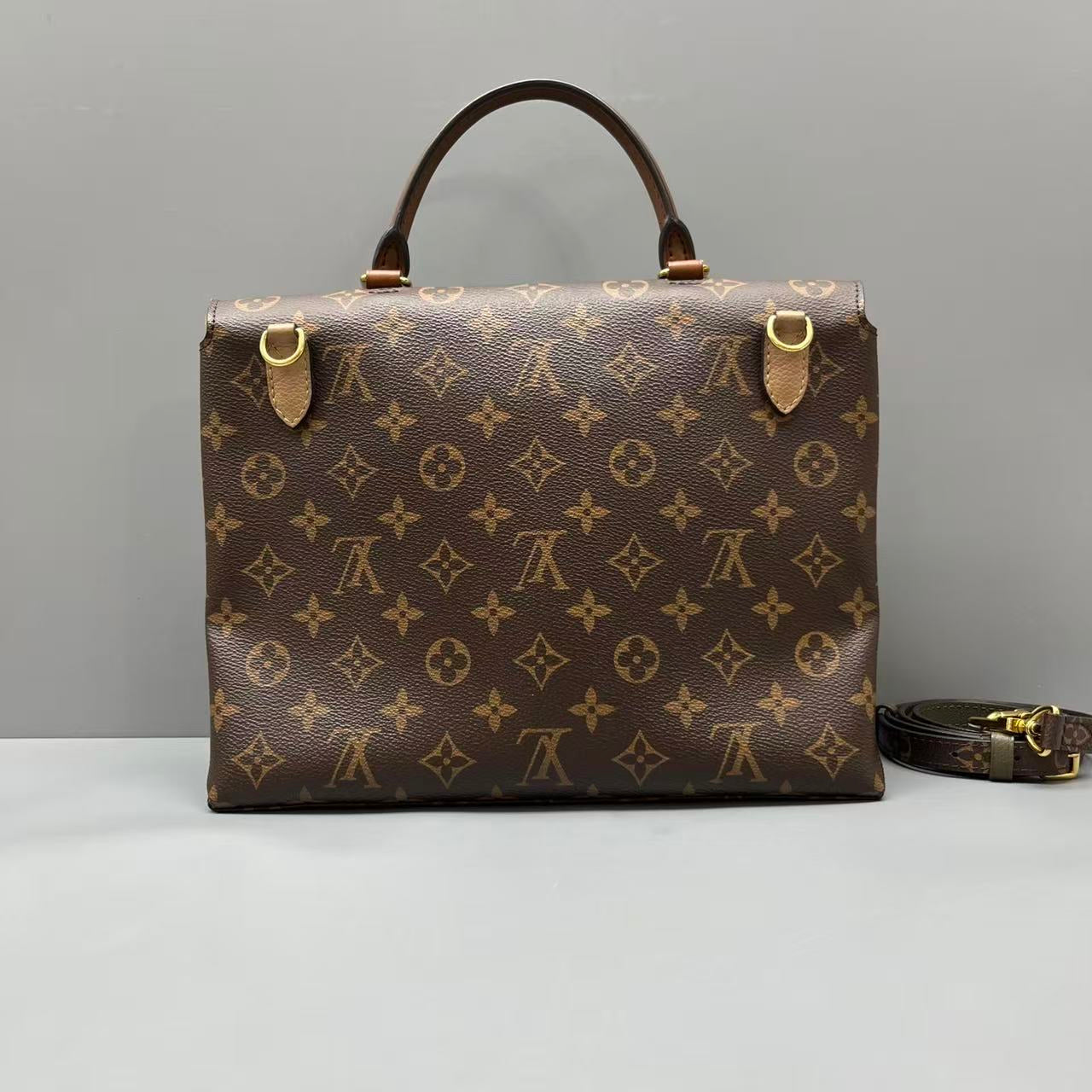 Louis Vuitton - Marignan - Monogram coated canvas and cowhide leather - Brown and Tan - (medium)