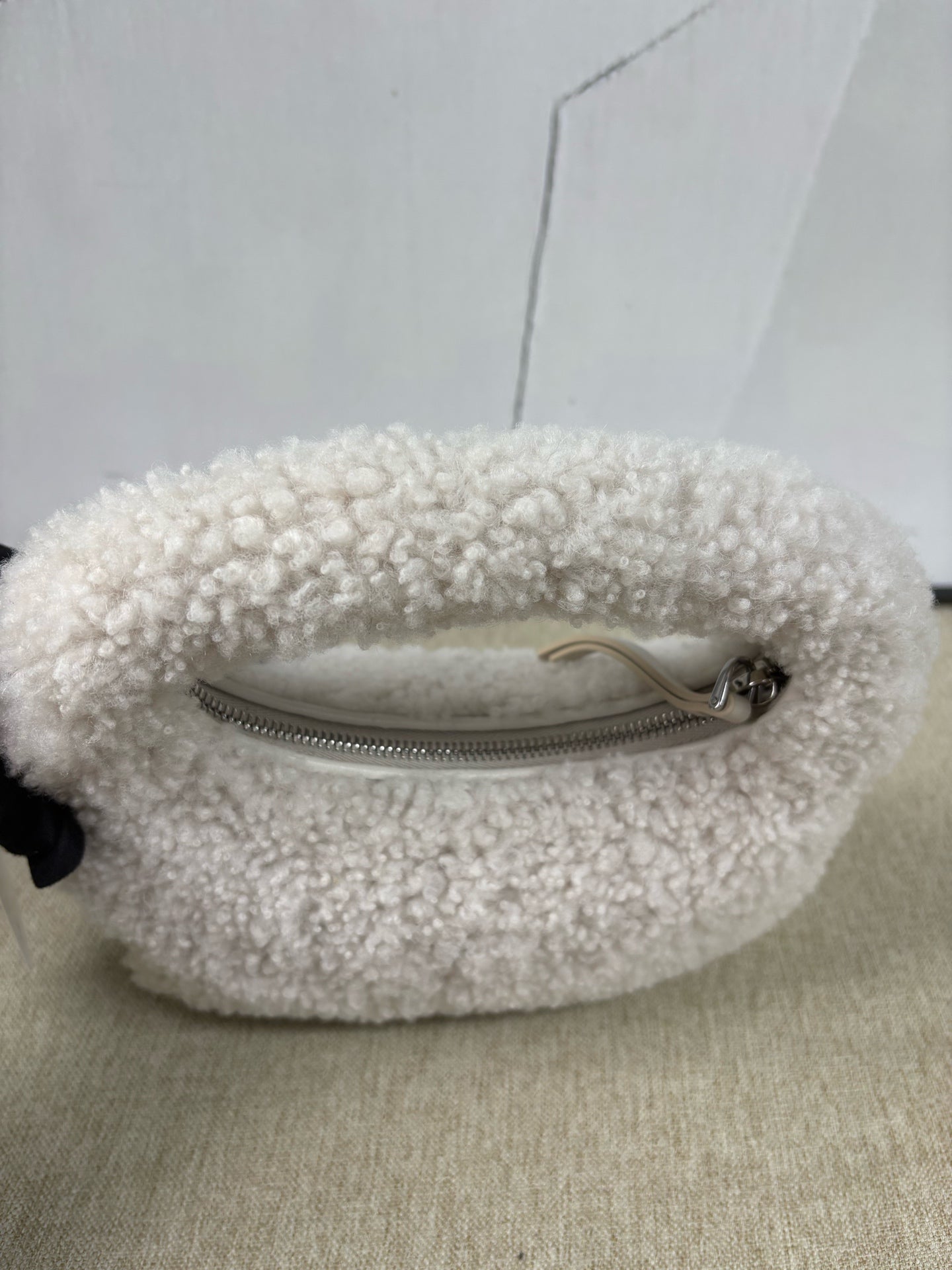 Miu Miu - Wander Hobo - Sheep fur - White - (mini)