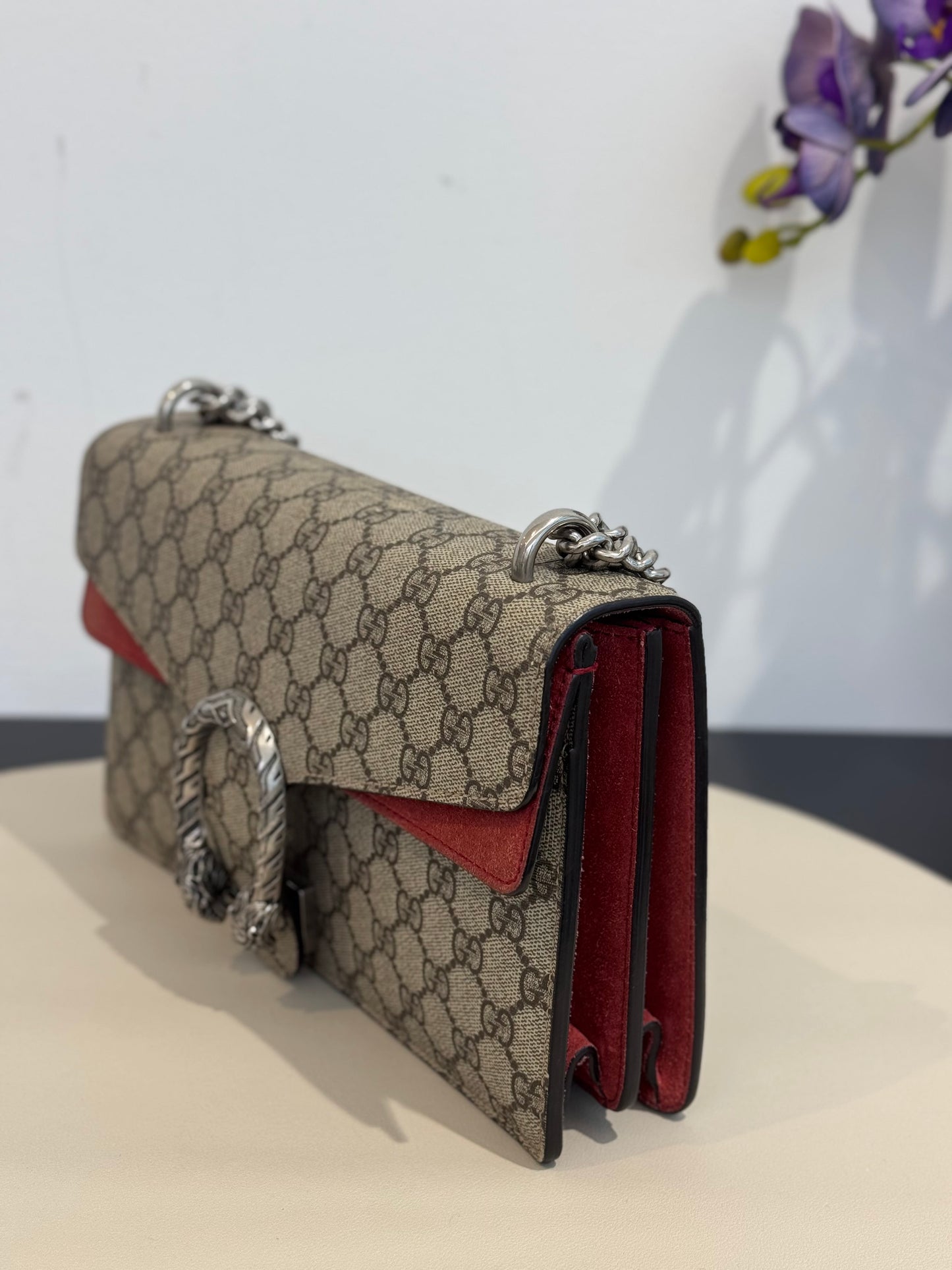 Gucci - Dionysus Medium Shoulder Bag - GG Supreme canvas and suede - Beige with Red accents - (Medium)