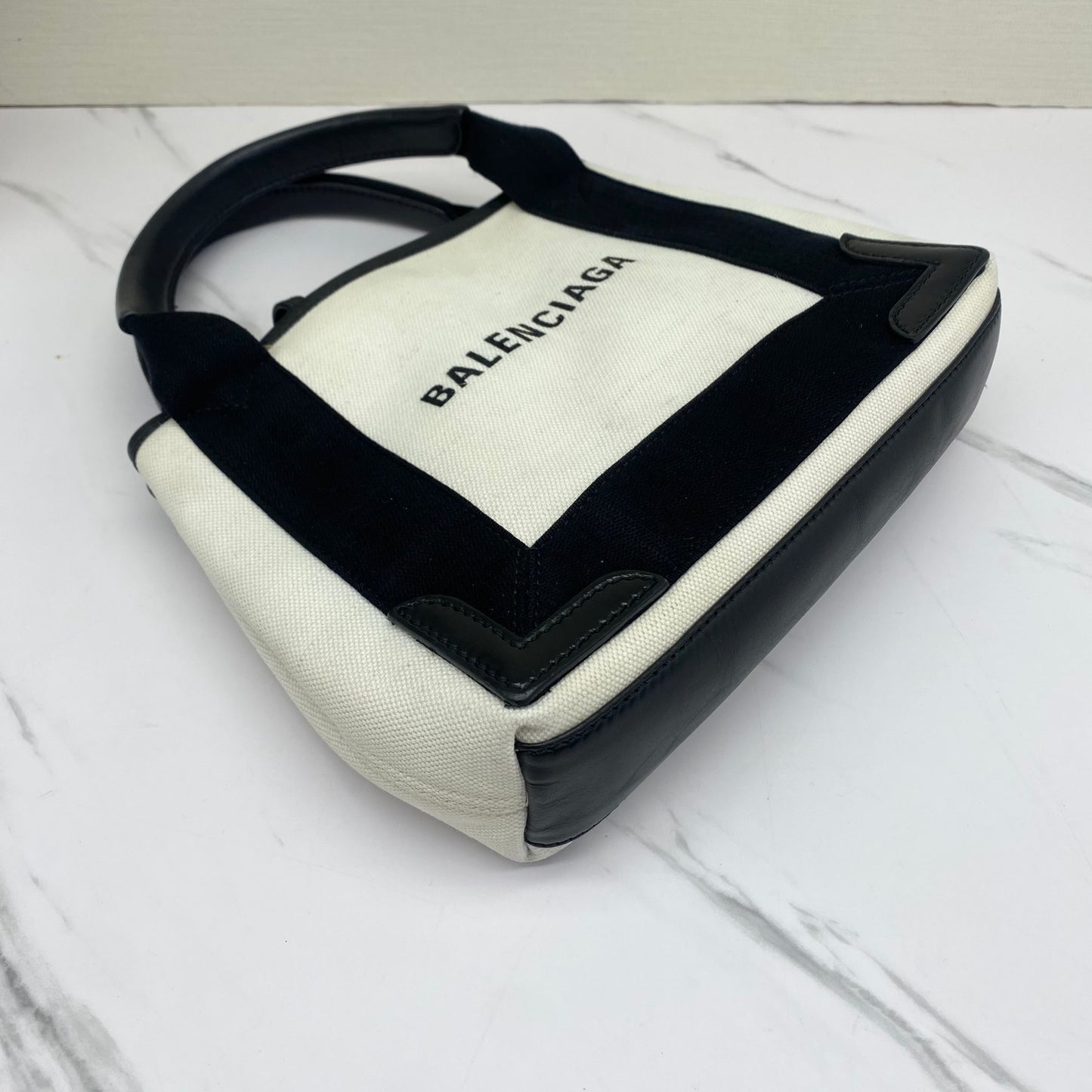 Balenciaga - Navy Cabas XXS - Canvas and Leather - White with Black accents - (small)