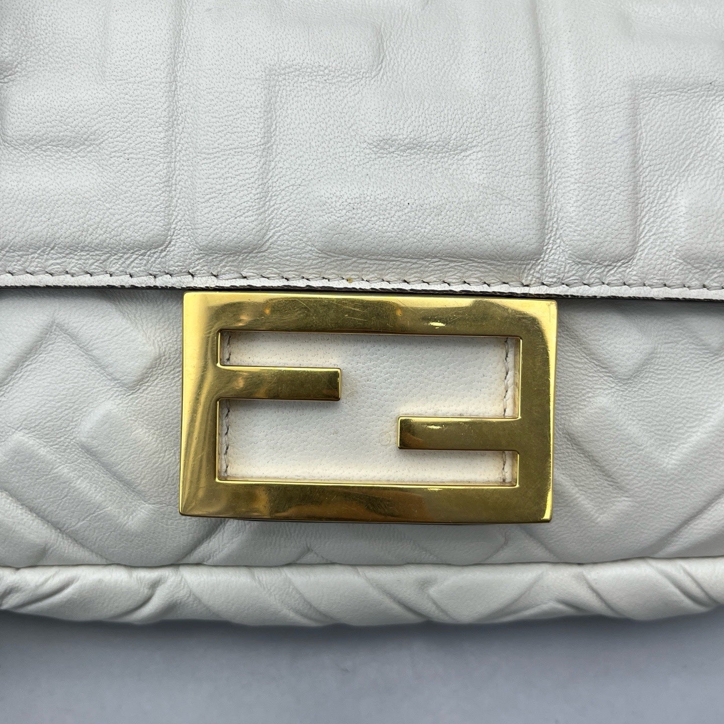 Fendi - Baguette Mini FF Embossed - Leather - White - (mini)