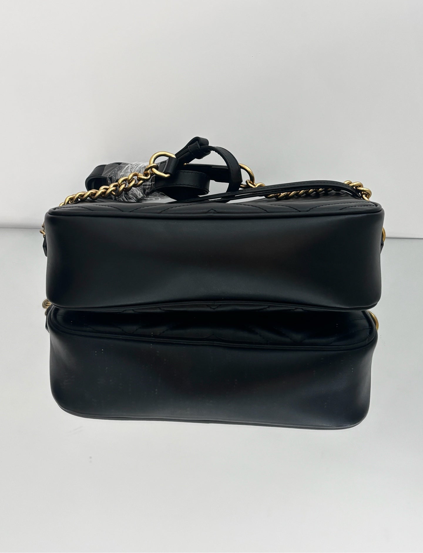 Gucci - GG Marmont Matelassé Mini Camera Bag - Leather - Black - (mini)