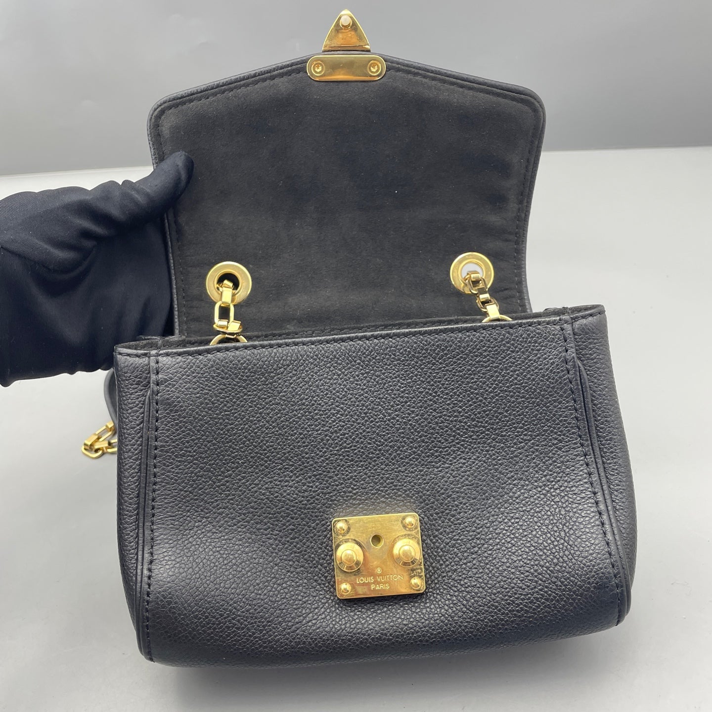Louis Vuitton - Monogram Empreinte Chain Flap Bag - Grained leather - Black - (small)