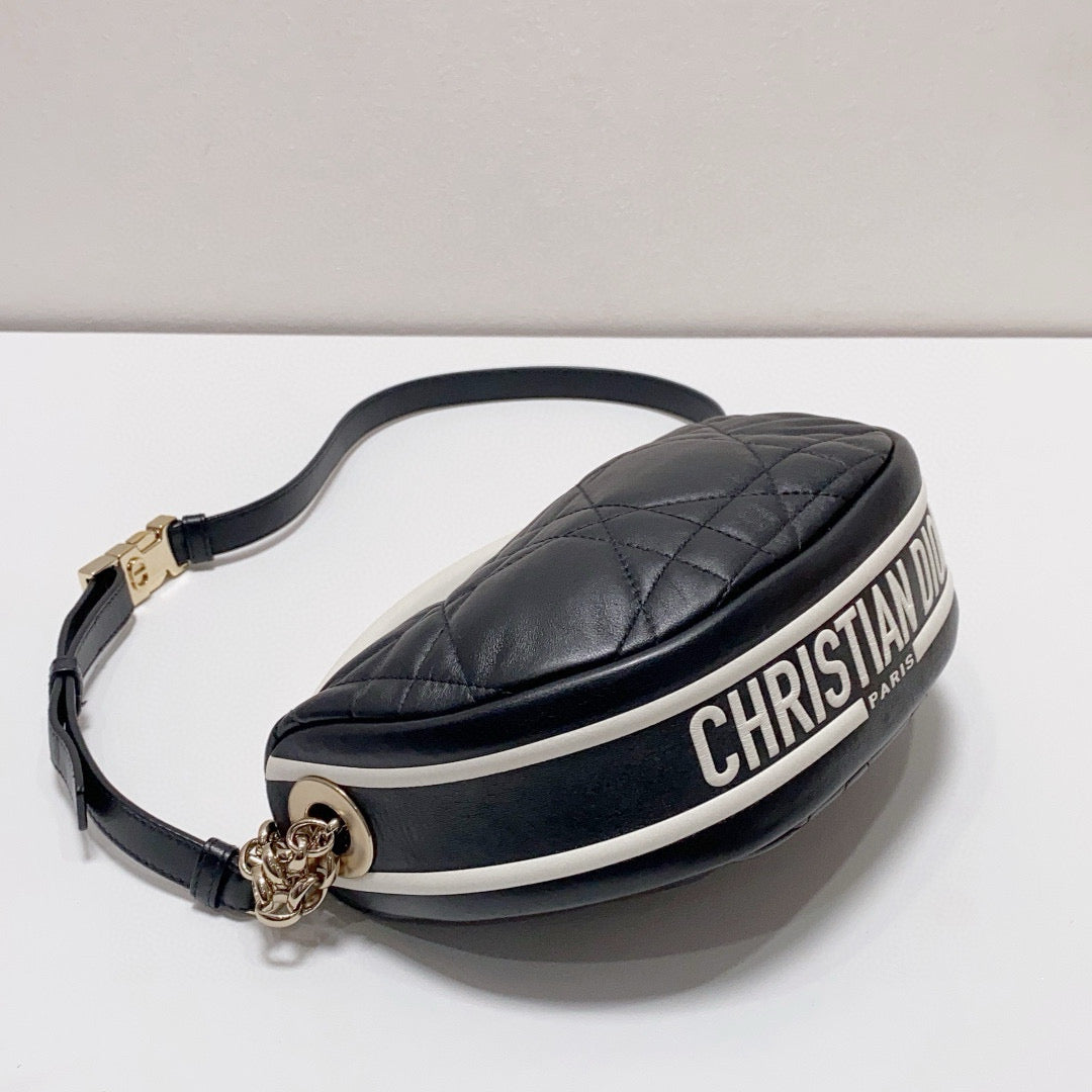 Dior - Dior Vibe Half-Moon Bag - Lambskin leather - Black - (small)