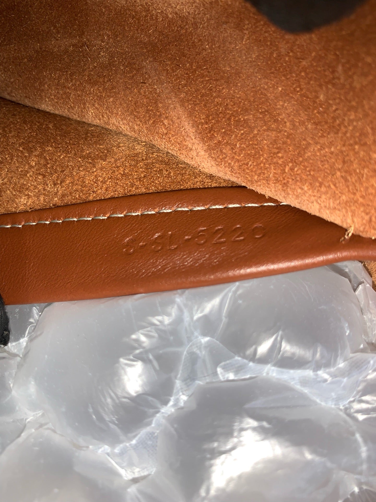 Celine - Soft16 - Leather - Brown - (medium)
