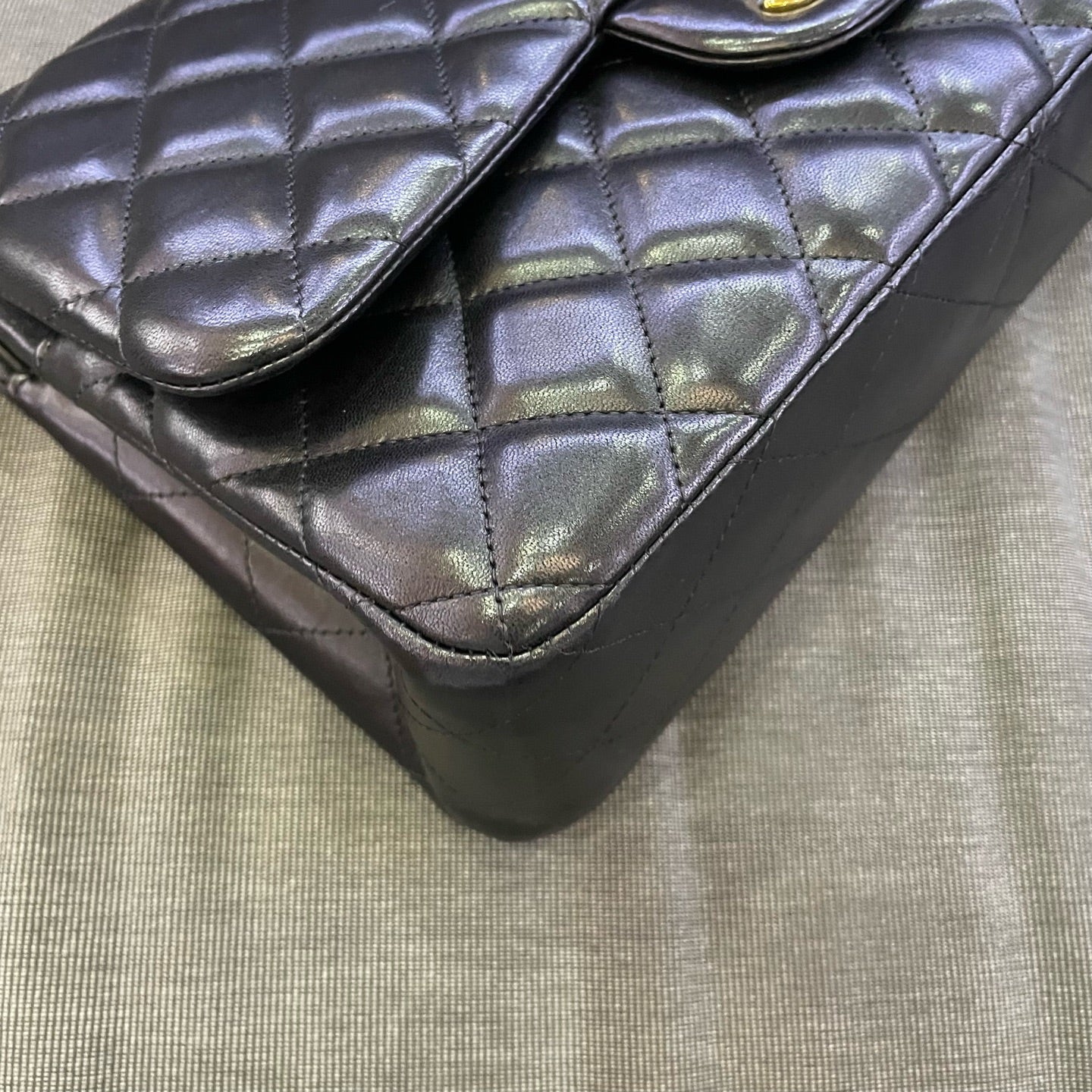 Chanel - Classic Flap Jumbo - Lambskin leather - Black - (large)