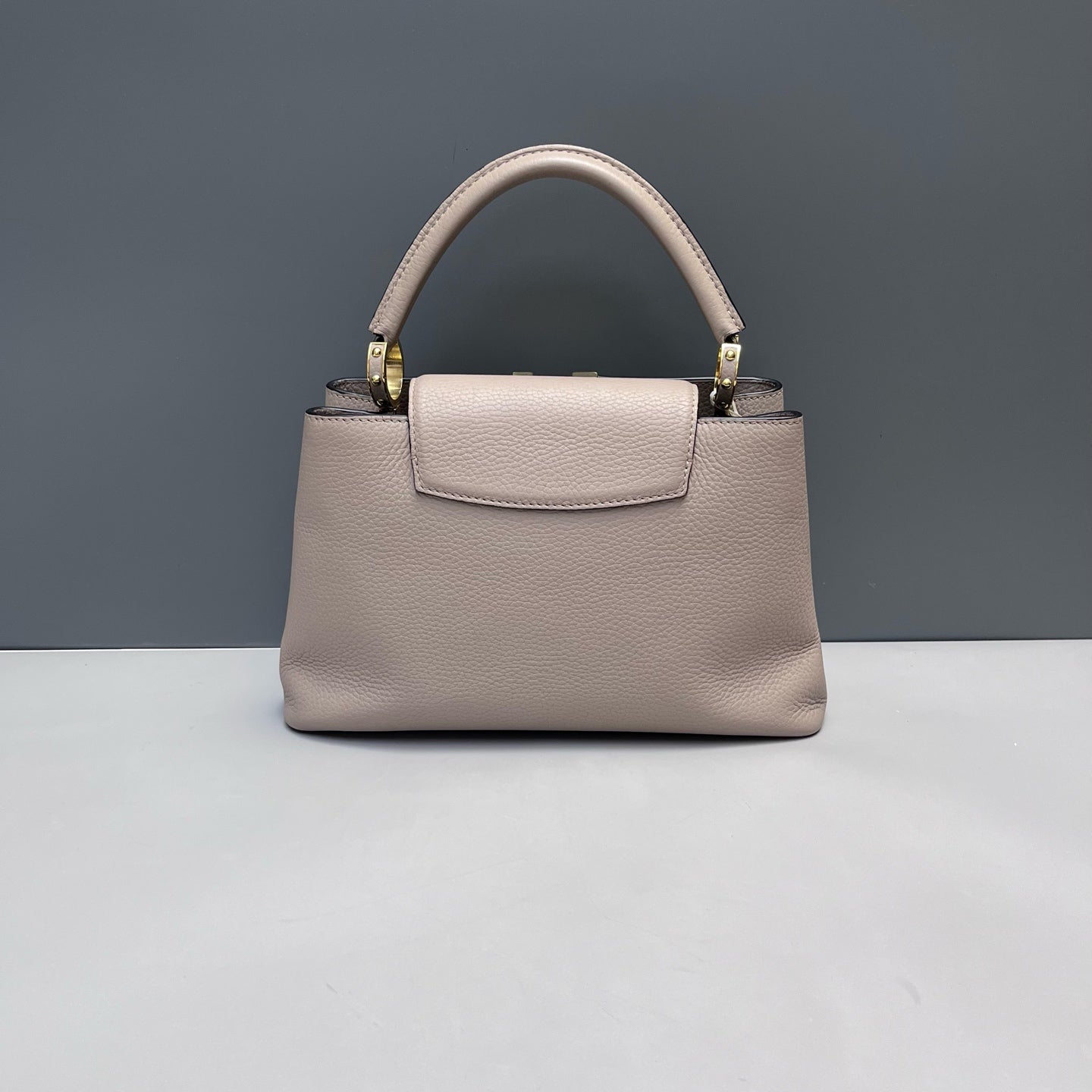 Louis Vuitton - Capucines BB - Taurillon leather - Grey - (Small)