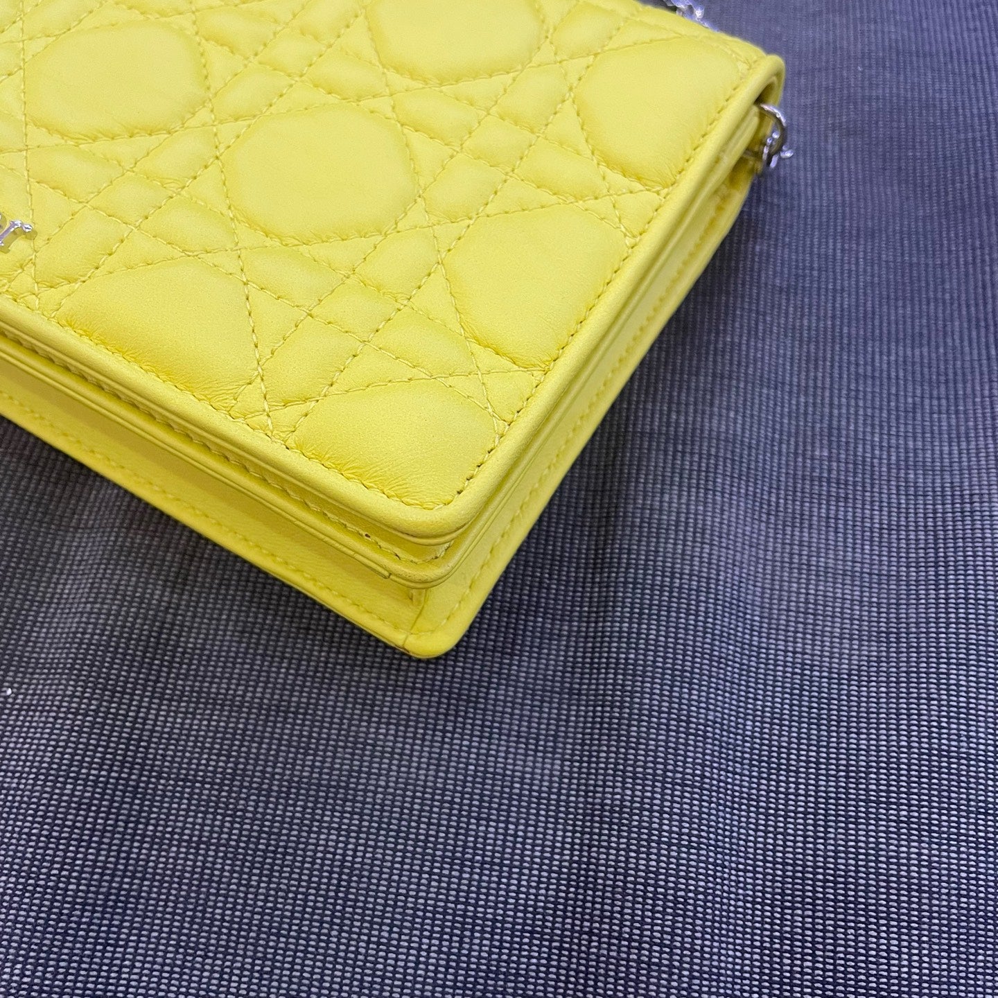 Dior - Lady Dior Wallet on Chain - Lambskin leather - Yellow - (mini)