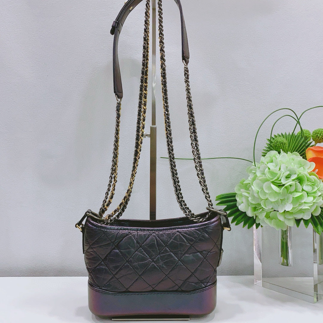 Chanel - Gabrielle Hobo Bag (Small) - Aged calfskin and iridescent calfskin leather - Black with iridescent sheen - (Small)