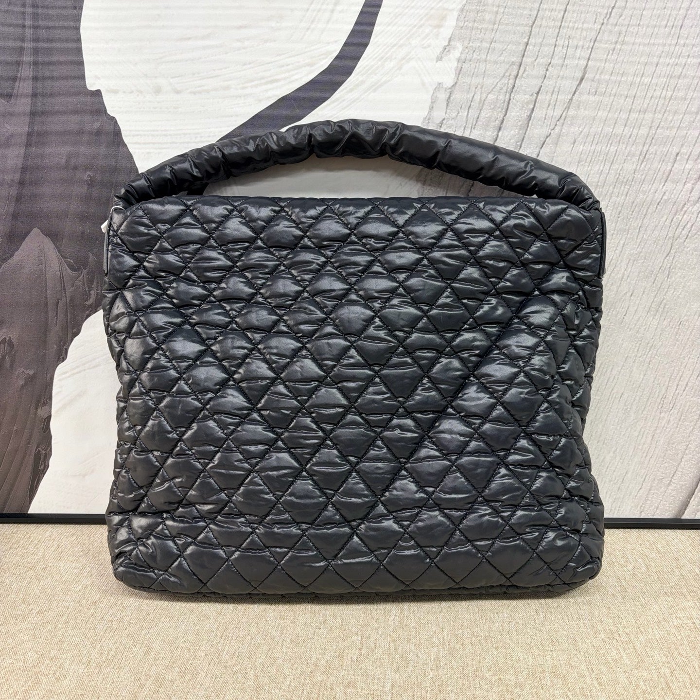 Chanel - Hobo Puffer Bag - High-quality puffer material (likely Polyamide/Nylon) - Black - (Large)
