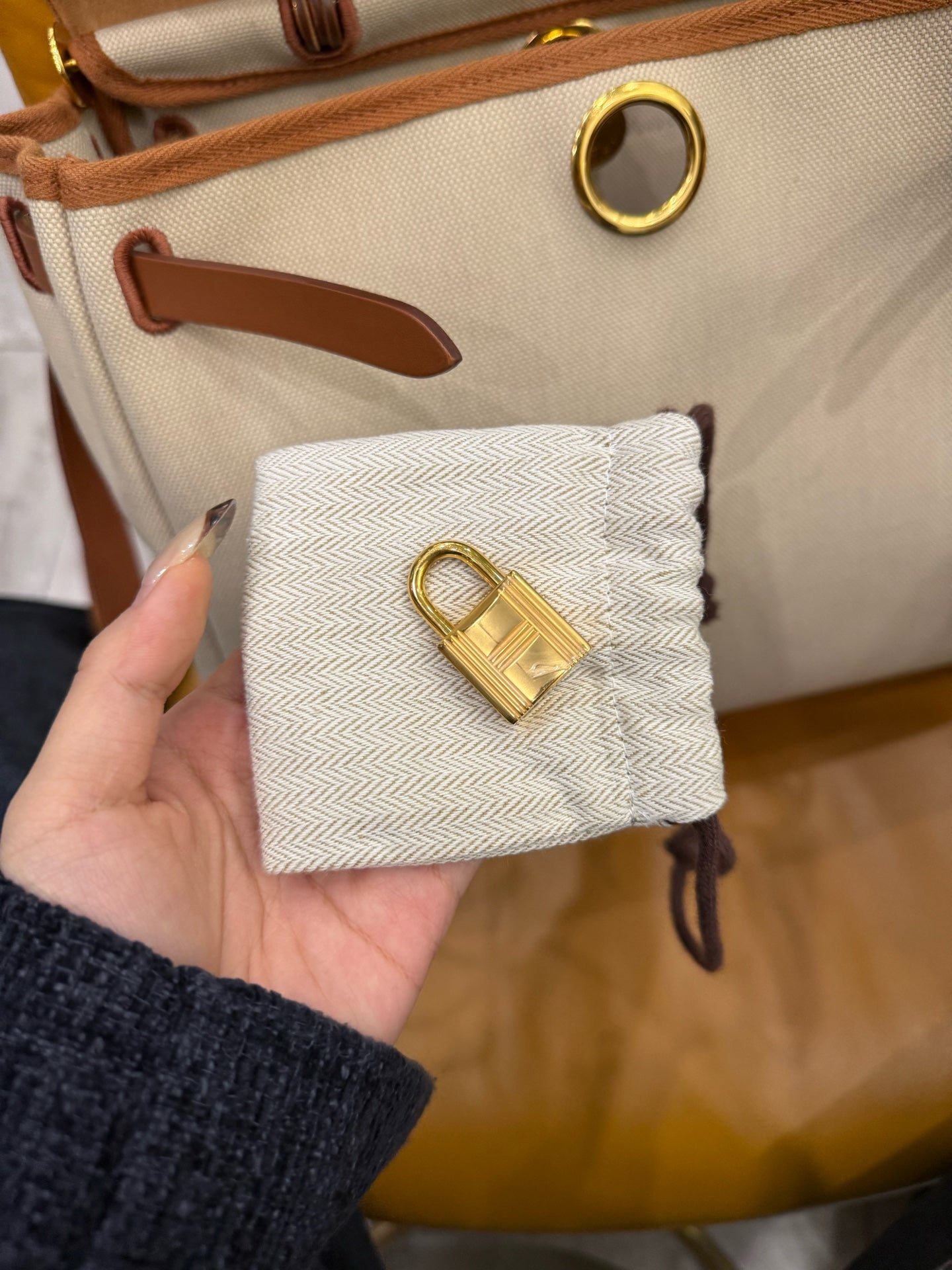 Hermès - Herbag Zip 31 Retourne - Veau Hunter leather and Officier canvas - Golden Brown and Beige - (Medium)