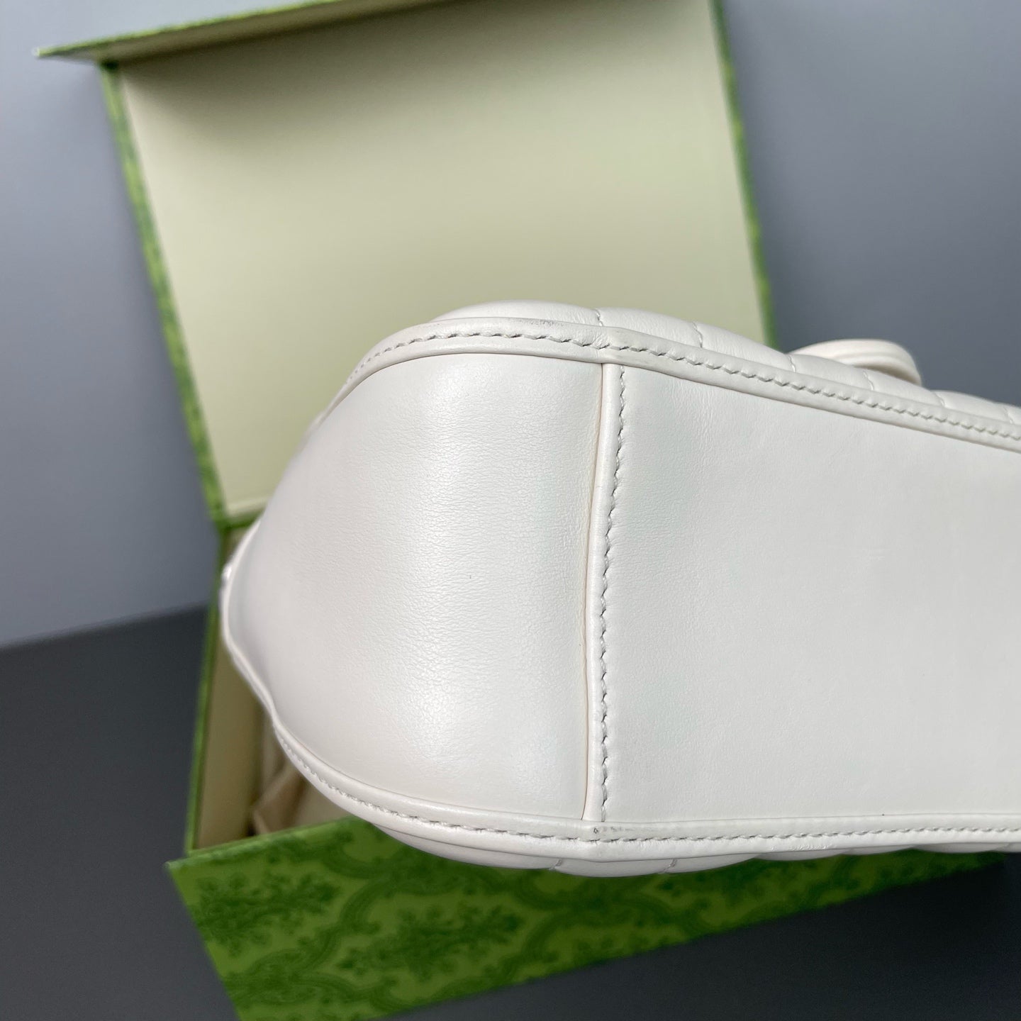 Gucci - GG Marmont Mini Top Handle Bag - Leather - White - (mini)