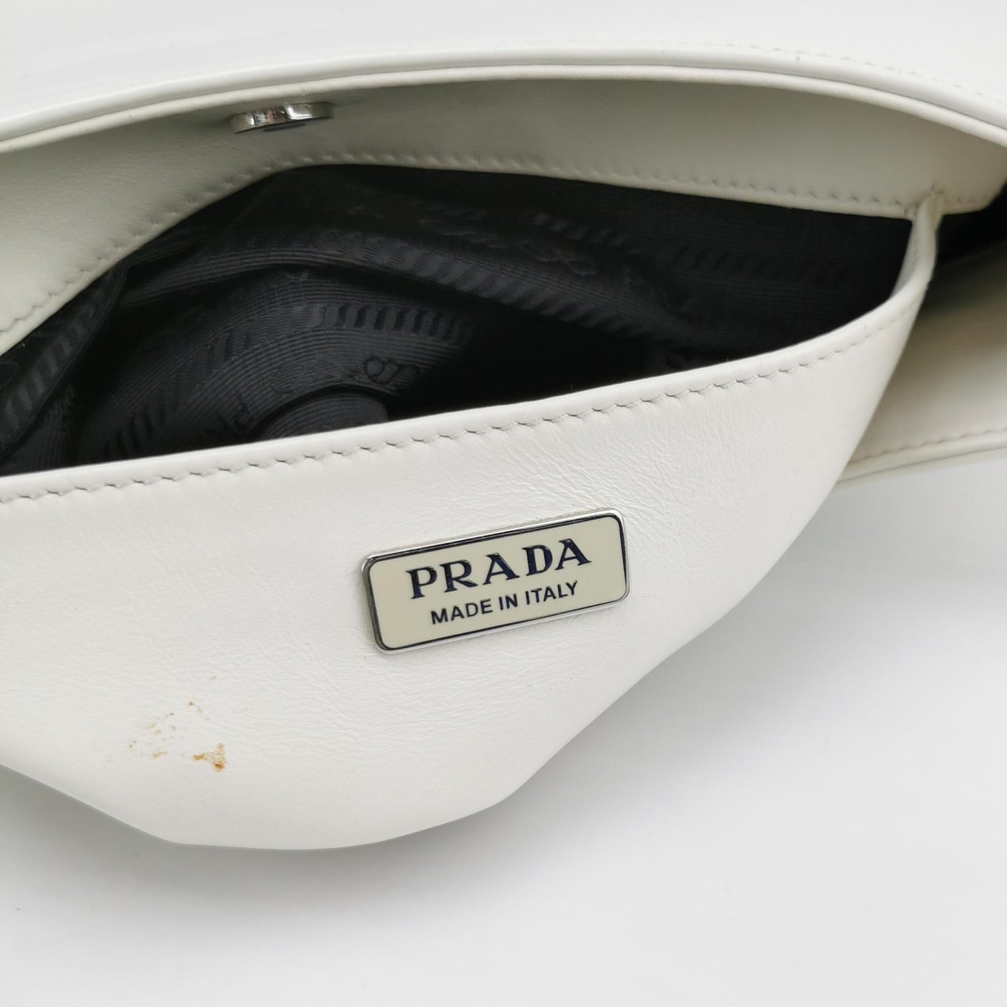 Prada - Spazzolato Leather Hobo Shoulder Bag 1BC499 - Spazzolato leather - White - (Medium)