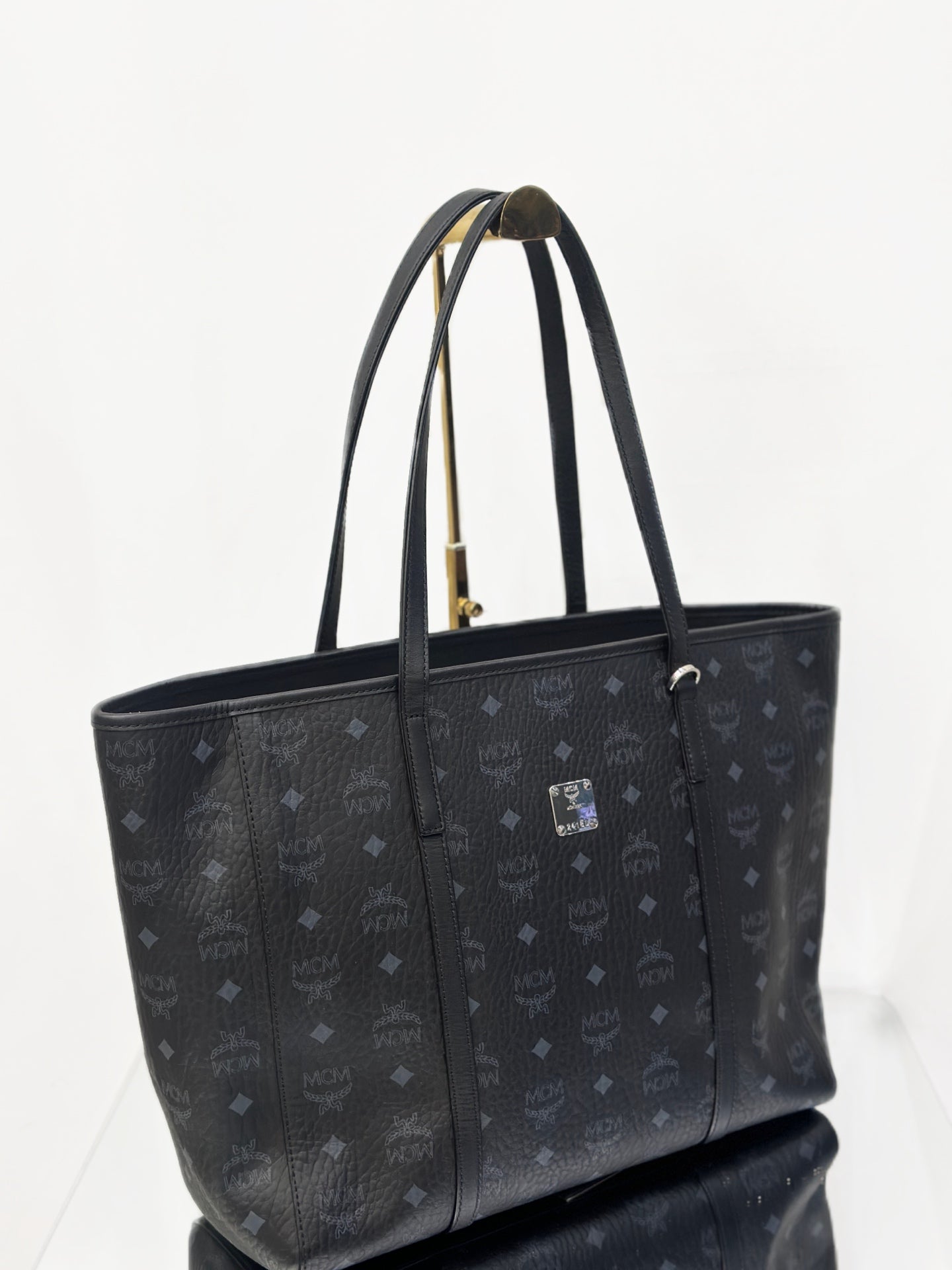 MCM - Toni Visetos Shopping Bag - Visetos coated canvas with leather trim - Black - (medium)