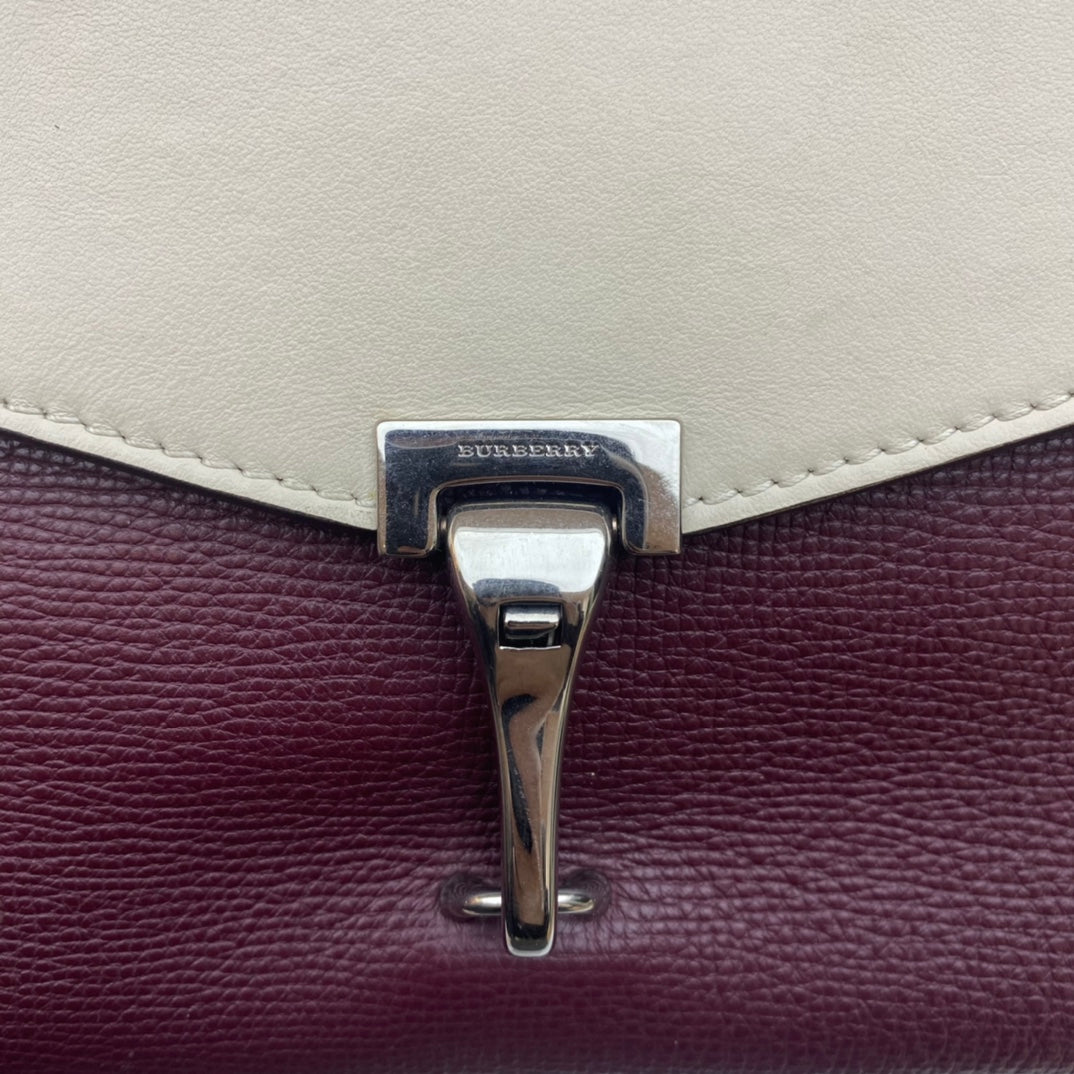 Burberry - Two-Tone Leather Shoulder Bag - Grained leather and smooth leather - Burgundy and Cream with Silver-Tone Hardware - (medium)