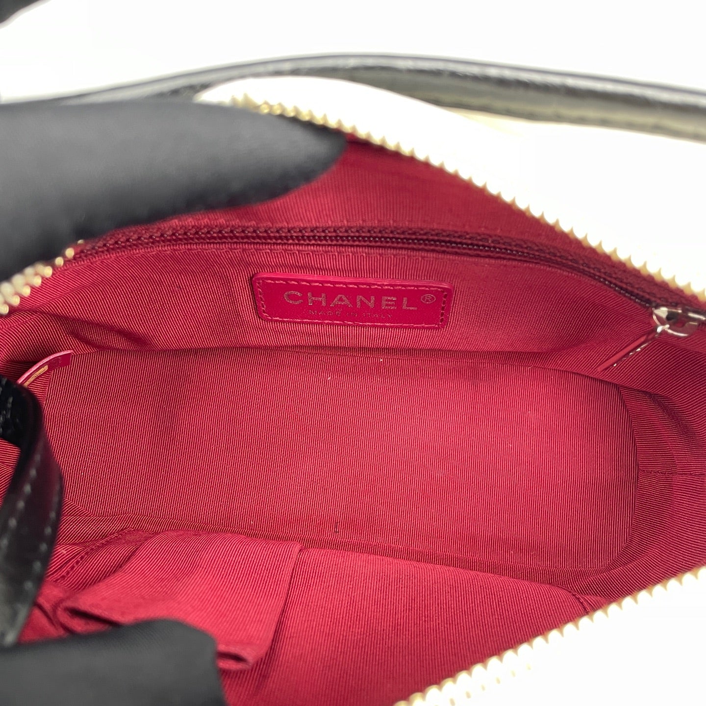 Chanel - Gabrielle Hobo Bag (Small) - Distressed calfskin leather and smooth calfskin leather - Black and White - (Small)