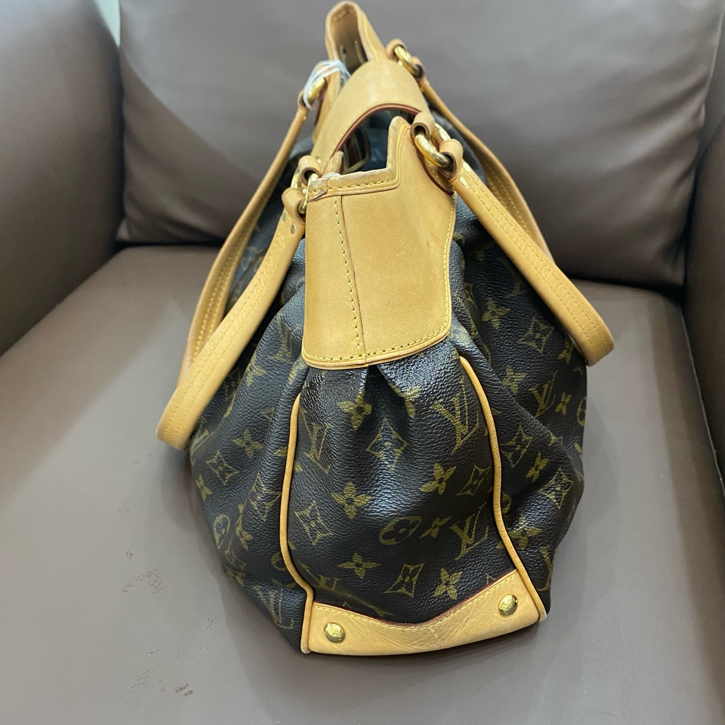 Louis Vuitton - Boétie MM - Monogram canvas with Vachetta leather trim - Brown - (medium)