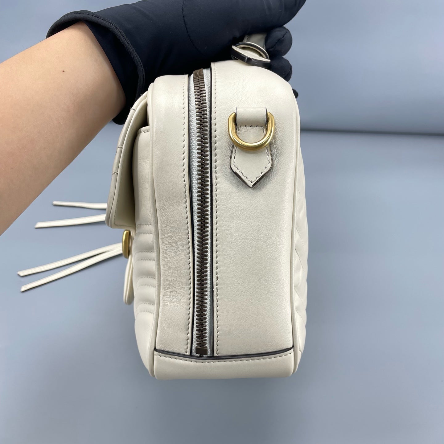Gucci - GG Marmont Messenger Bag - Leather - White - (Medium)