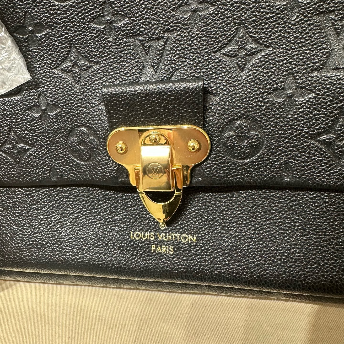 Louis Vuitton - Pochette Metis Monogram Empreinte - Monogram Empreinte leather - Black - (medium)