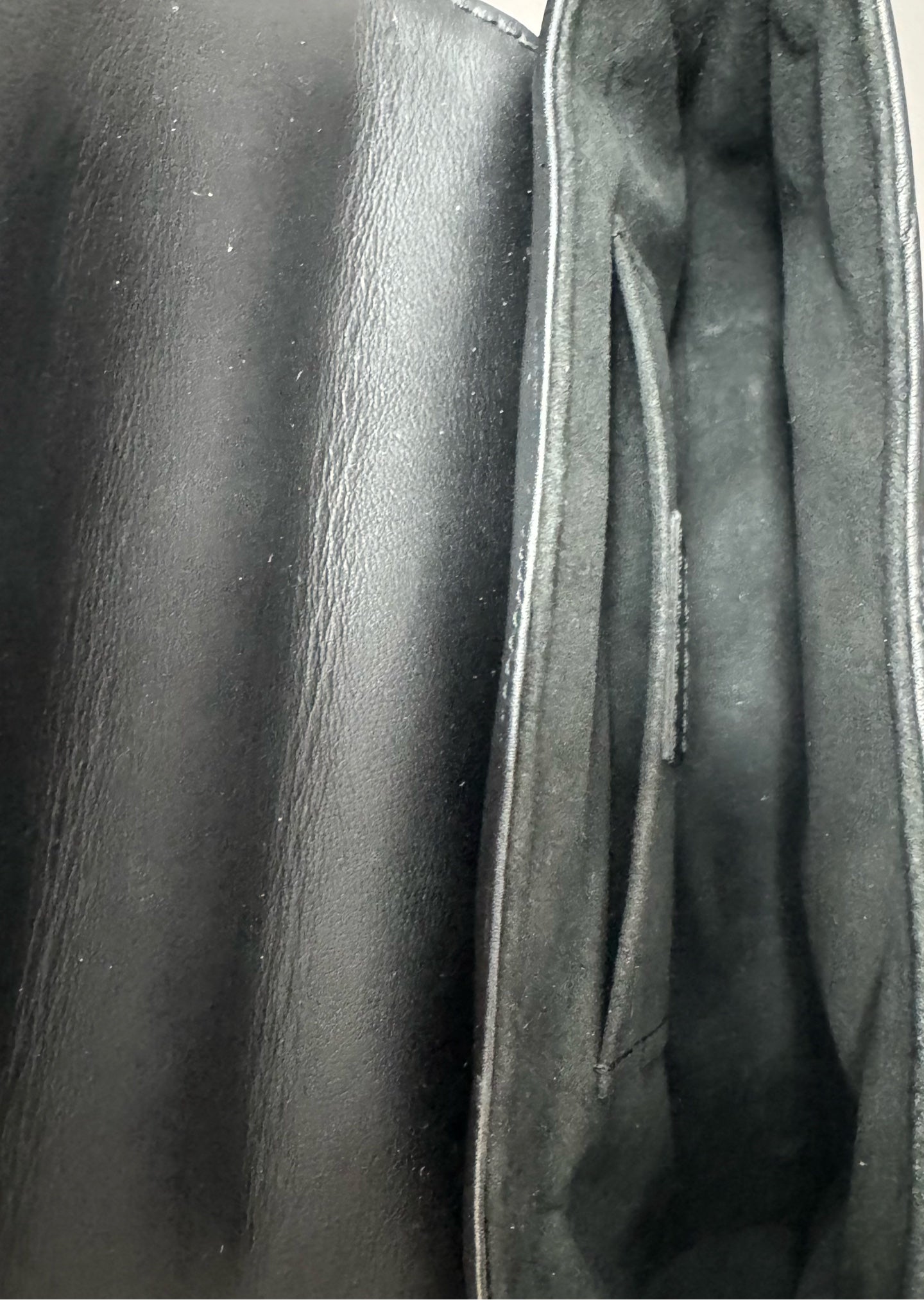 Louis Vuitton - New Wave - Calfskin leather - Black - (mini)