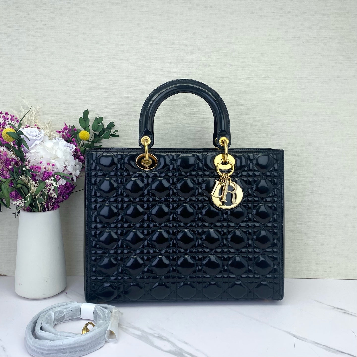Dior - Lady Dior - Patent leather - Black - (Medium)