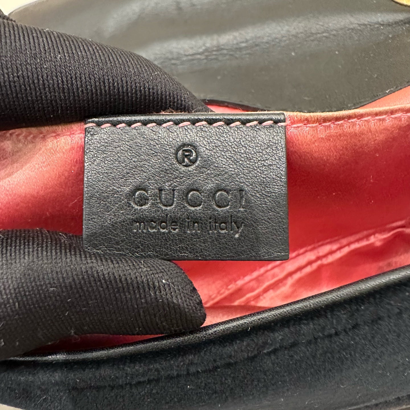 Gucci - GG Marmont Matelassé Mini Shoulder Bag - Velvet - Black - (mini)