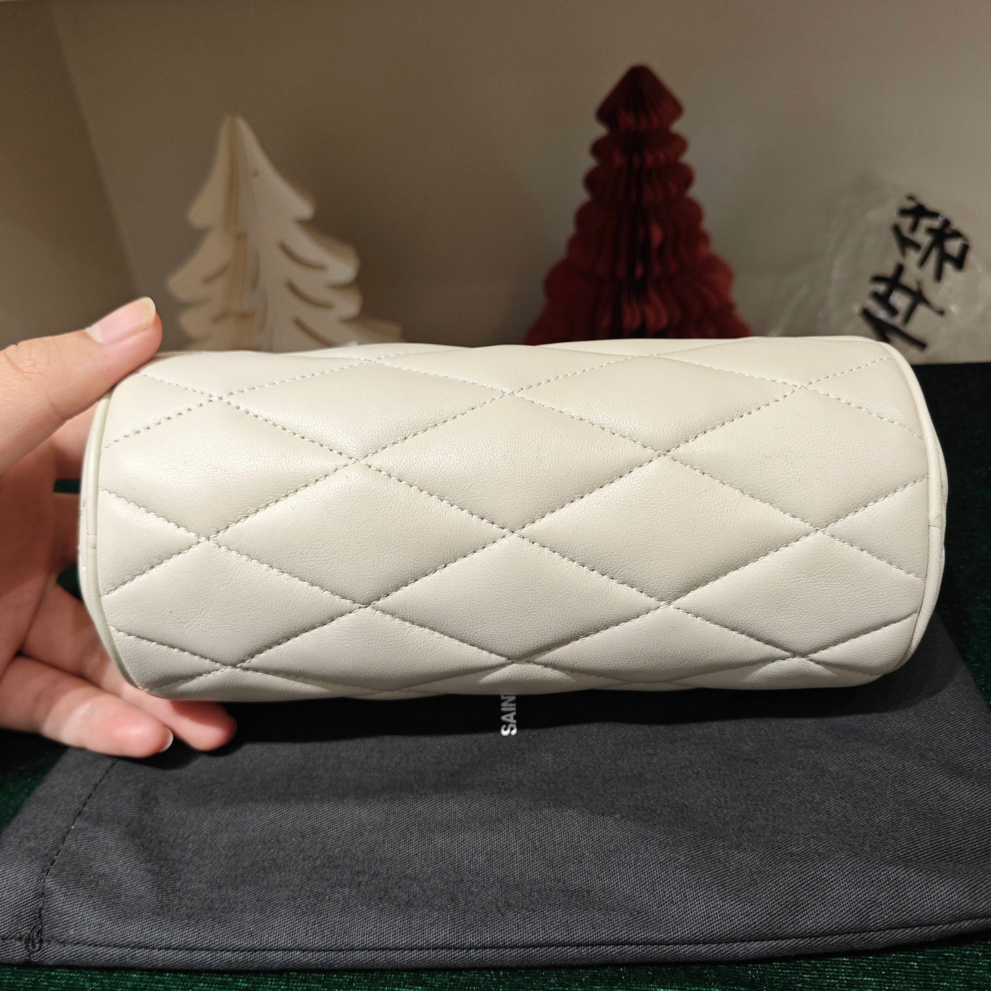 Saint Laurent - Matelasse Mini Barrel Bag - Lambskin leather - White - (mini)