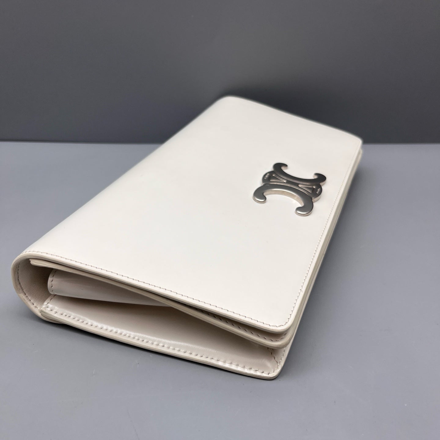 Celine - Triomphe Accordion Flap Bag - Leather - White - (Small)