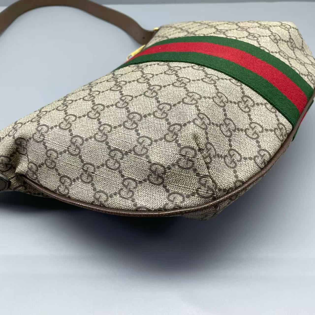 Gucci - Ophidia Half Moon Crossbody Bag - GG Supreme canvas with leather trim - Beige and Ebony with Red and Green Web stripe - (medium)