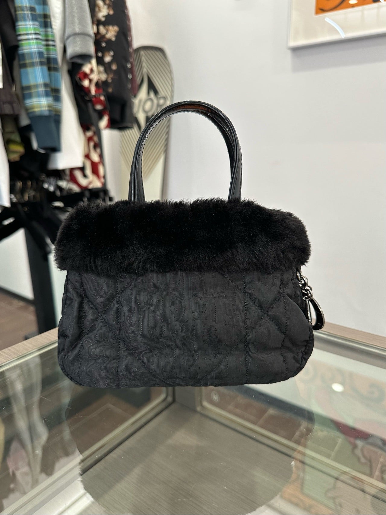 Dior - Vintage Limited Edition Monogram Quilted Top Handle Bag with Fur Trim - Wool blend fabric with fur trim and patent leather handle - Black - (mini)