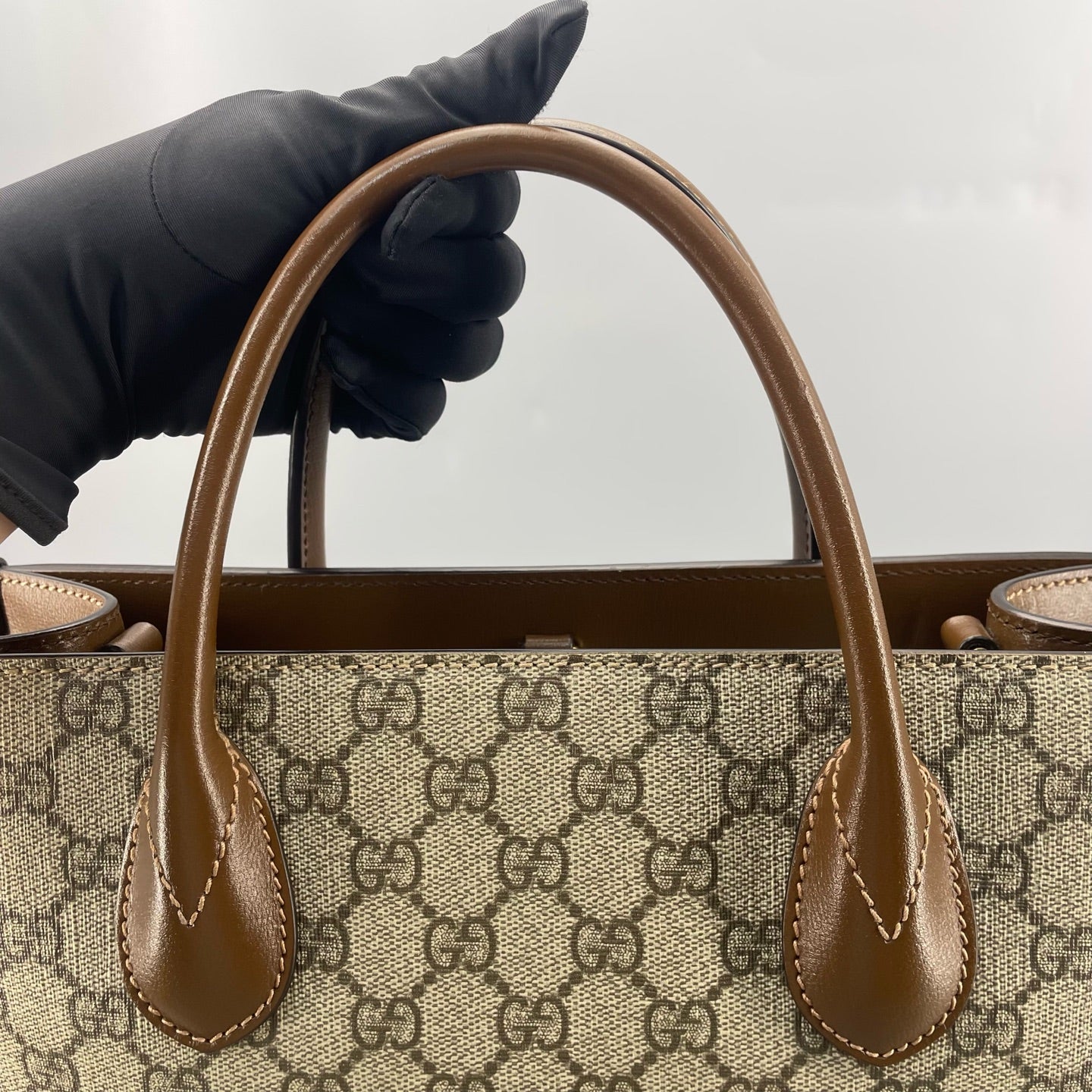Gucci - GG Supreme Tote Bag - GG Supreme coated canvas with leather trim - Brown - (medium)