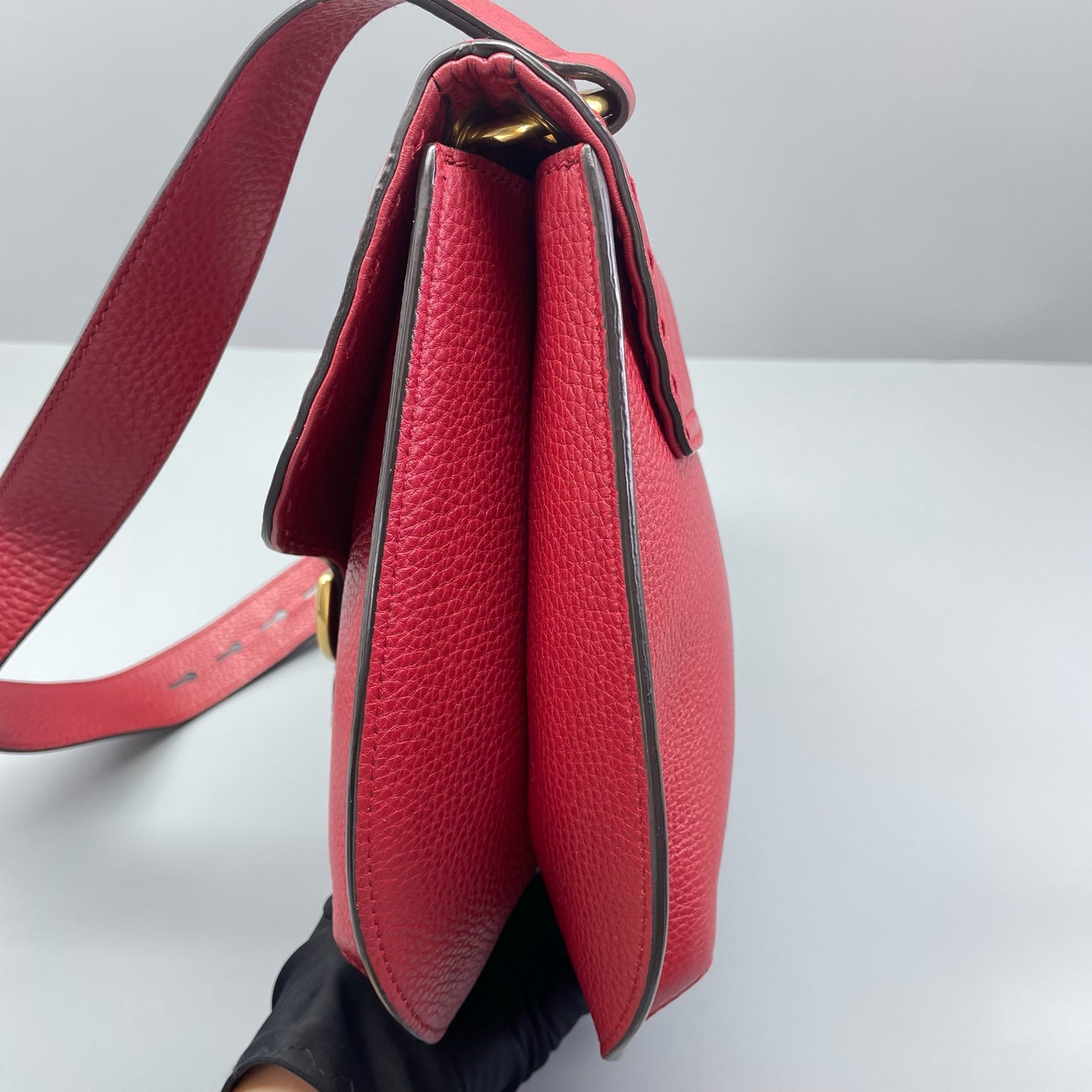 Gucci - Dionysus Tiger Head Saddle Bag - Grained leather - Red - (medium)