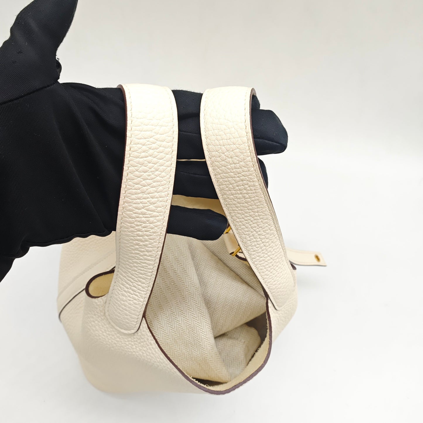 Hermès - Picotin Lock 18 - Togo leather - Creamy White with Gold-Tone Hardware - (mini)