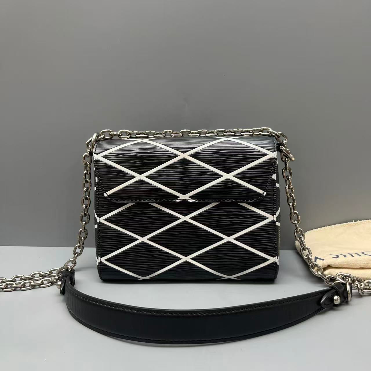 Louis Vuitton - Twist PM - Epi leather - Black - (mini)