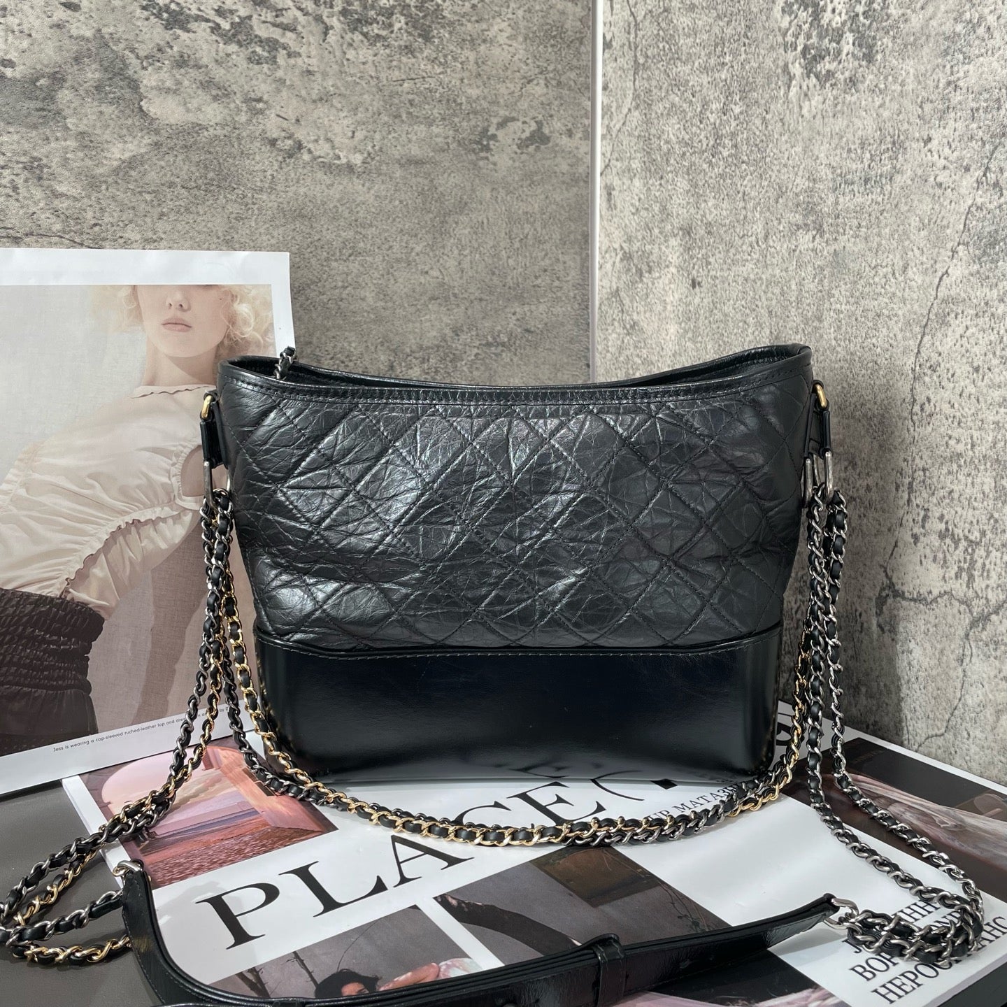 Chanel - Gab Bag (Hobo Bag) - Crumpled calfskin and smooth calfskin leather - Black - (Medium)