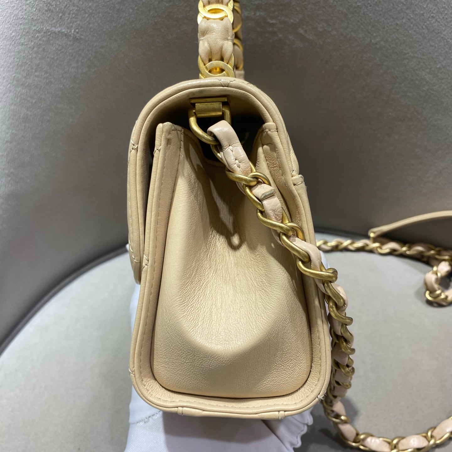 Chanel - Top Handle Flap Bag - Lambskin leather - Beige - (mini)