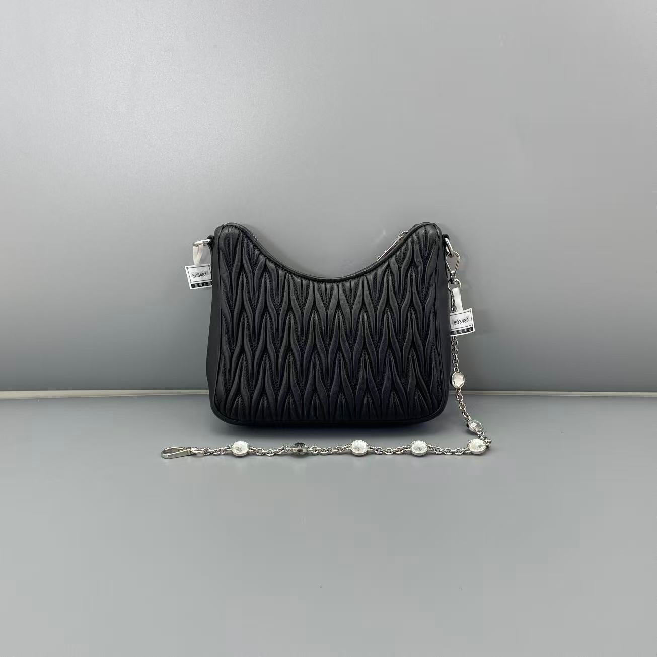 Miu Miu - Hobo Pleated Chain Bag - Leather - Black - (mini)